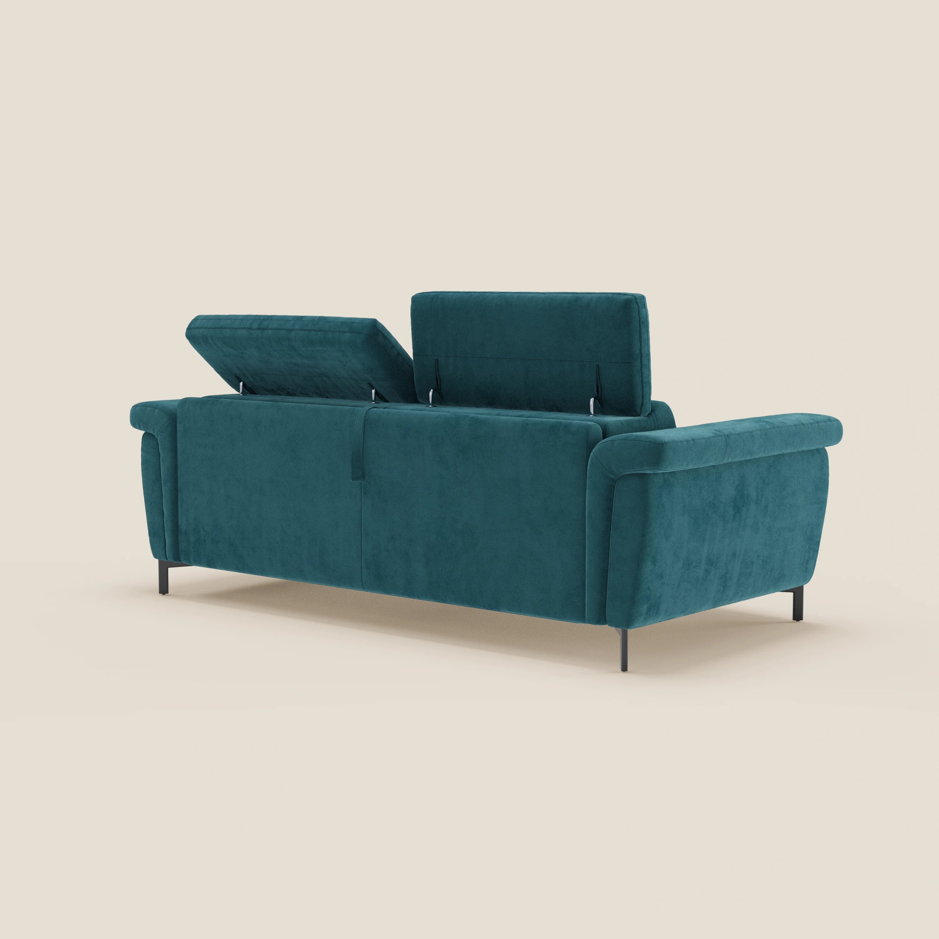 Capri divano letto di design con piedini alti - poggiatesta reclinabili in raffinato tessuto effetto velluto smacchiabile T30 - divani.store