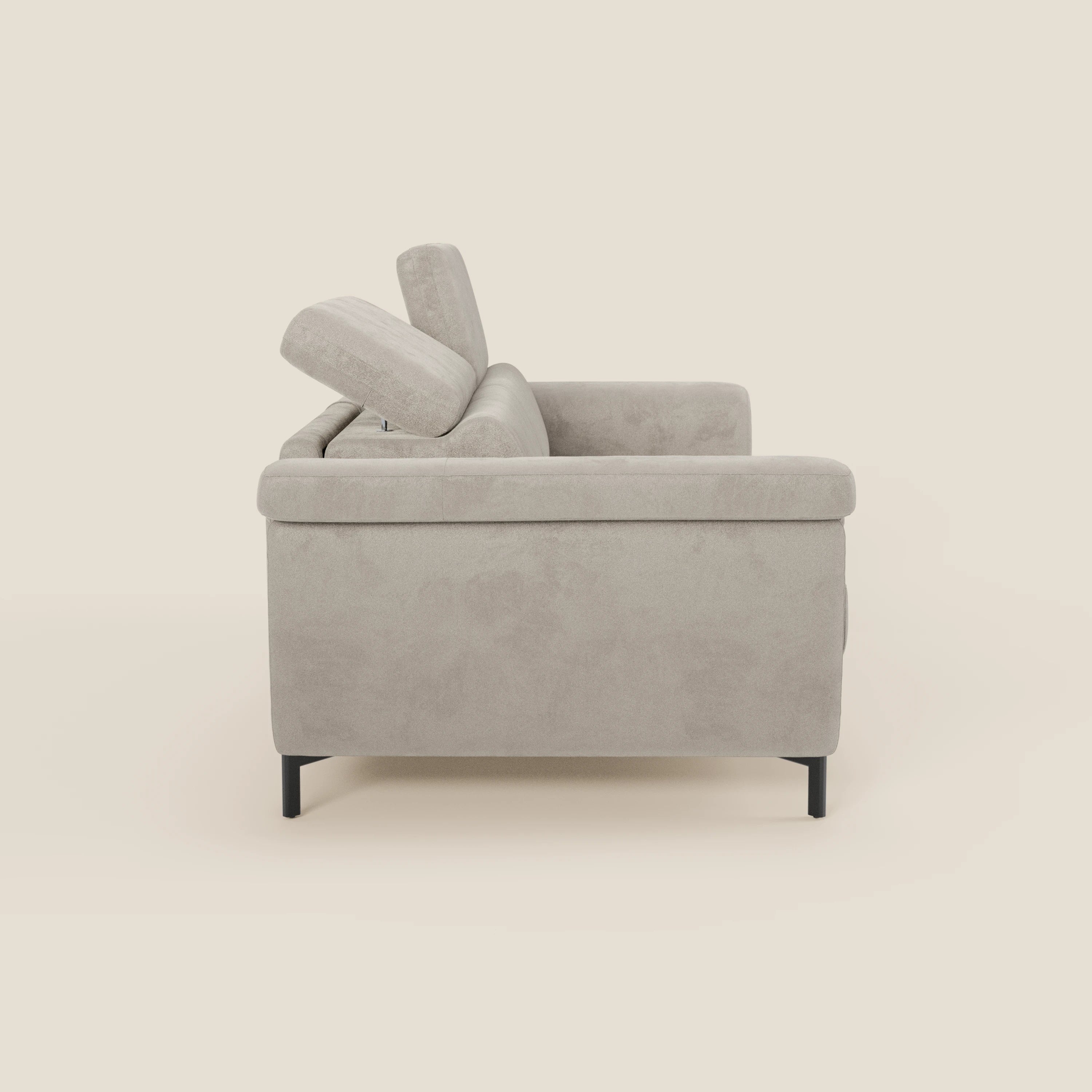 Capri divano letto di design con piedini alti - poggiatesta reclinabili in raffinato tessuto effetto velluto smacchiabile T30 - divani.store