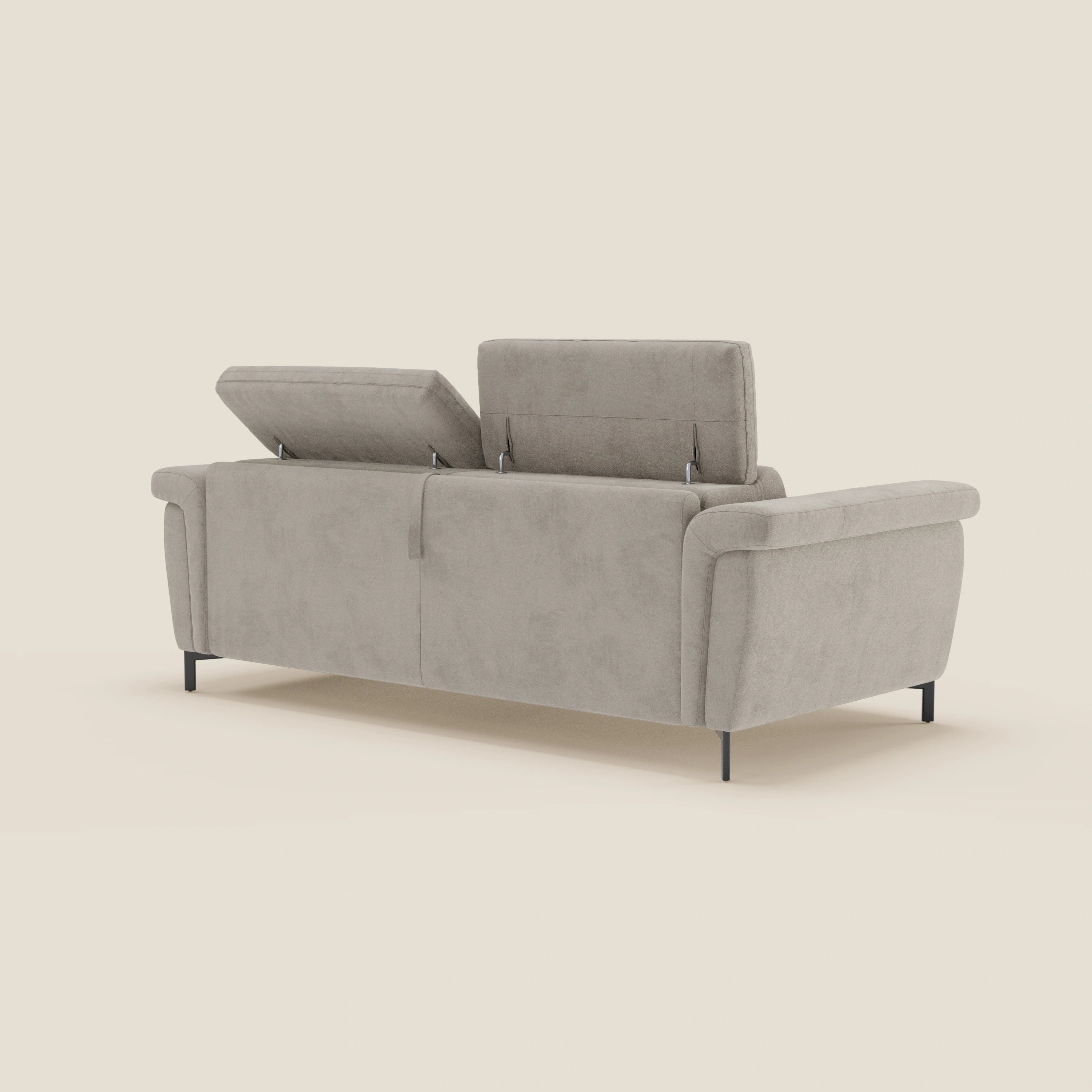 Capri divano letto di design con piedini alti - poggiatesta reclinabili in raffinato tessuto effetto velluto smacchiabile T30 - divani.store