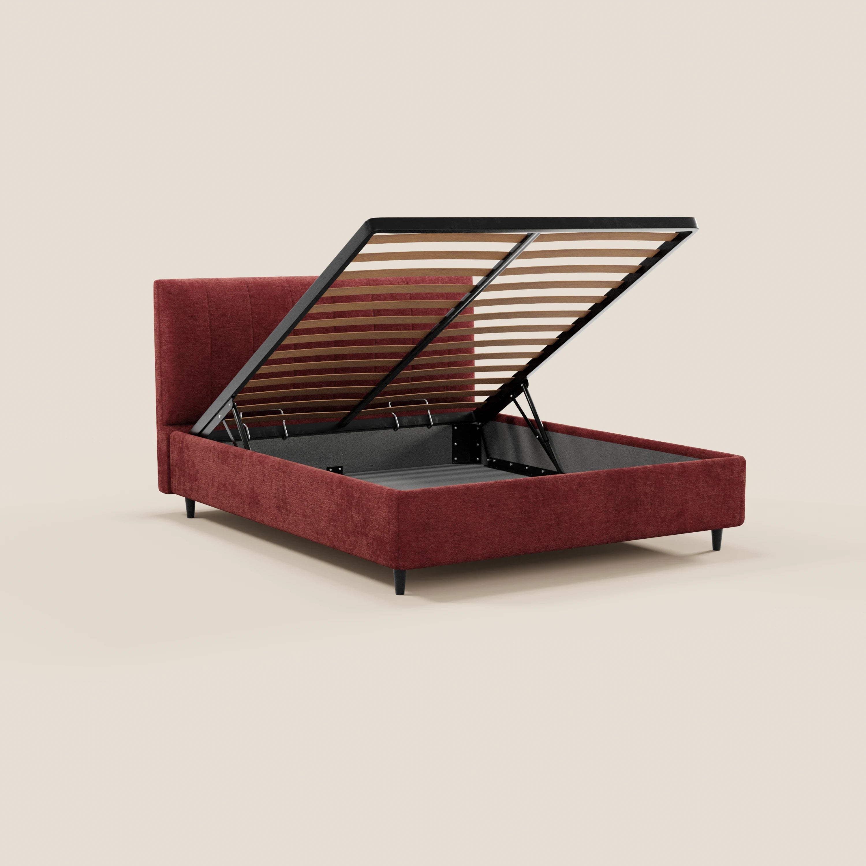 Il letto imbottito ONYX di Letti.store è dotato di una rete a doghe sollevabile che offre un ampio spazio di contenimento e di una testiera alta e verticale in tessuto certificato Oeko-Tex®, con gambe nere che ne esaltano il design moderno e la praticità.