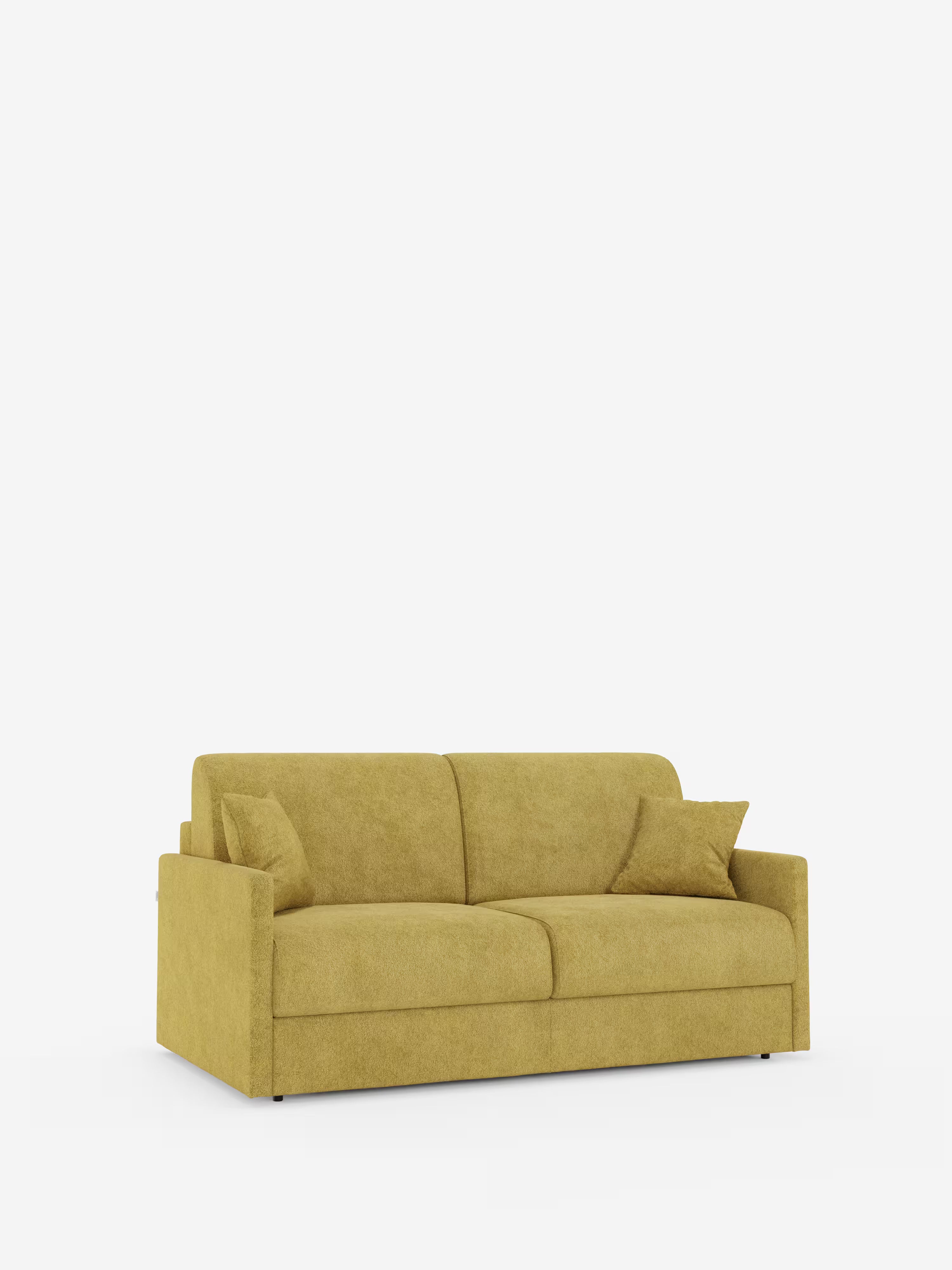 Il divano letto Tommy di Divani.Store, a 2 e 3 posti matrimoniale, un moderno divano color senape con braccioli sottili e dritti, due cuscini di seduta, due cuscini decorativi abbinati e piedini neri bassi, realizzato in tessuto T33 simile al cotone e resistente alle macchie, è raffigurato su uno sfondo bianco a tinta unita.