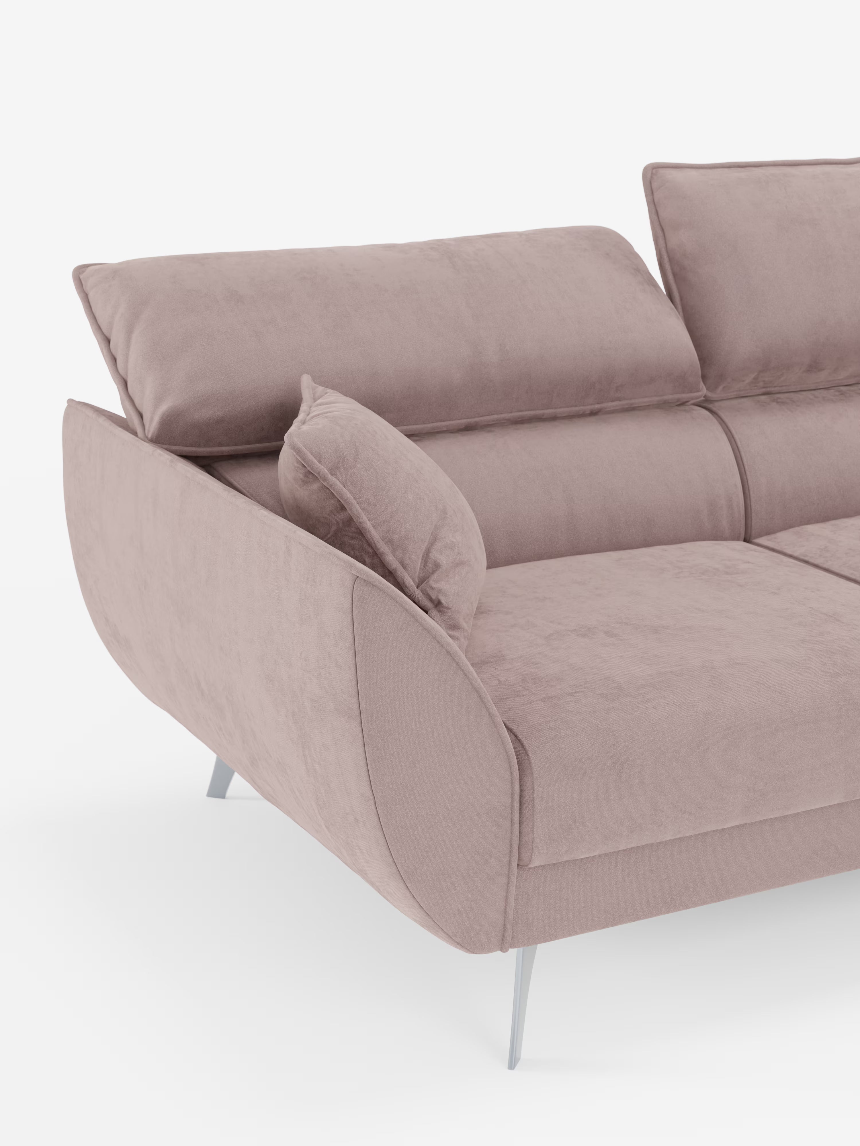 Un primo piano del divano angolare con penisola e sedute estensibili “Michelangelo” di Divani.Store, che mette in risalto il suo design moderno in una tonalità malva chiaro, rivestito con un raffinato tessuto T30 effetto velluto resistente alle macchie. Il divano presenta una silhouette slanciata con gambe in metallo, morbidi cuscini, braccioli angolati, poggiatesta reclinabili e sedute estensibili per il massimo comfort, il tutto su uno sfondo bianco.