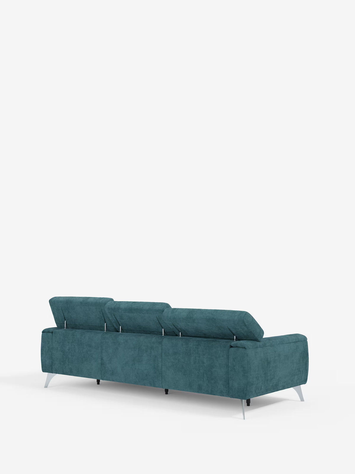 Un divano angolare Caravaggio color verde acqua con penisola e sedute scorrevoli in tessuto smacchiabile T31 di Divani.Store è ripreso dal retro su uno sfondo bianco a tinta unita. Ispirato ai moderni modelli di divani angolari, questo modello presenta linee pulite, sottili gambe in metallo, poggiatesta regolabili e un morbido rivestimento antimacchia, offrendo un look minimalista che coniuga perfettamente stile e comfort.