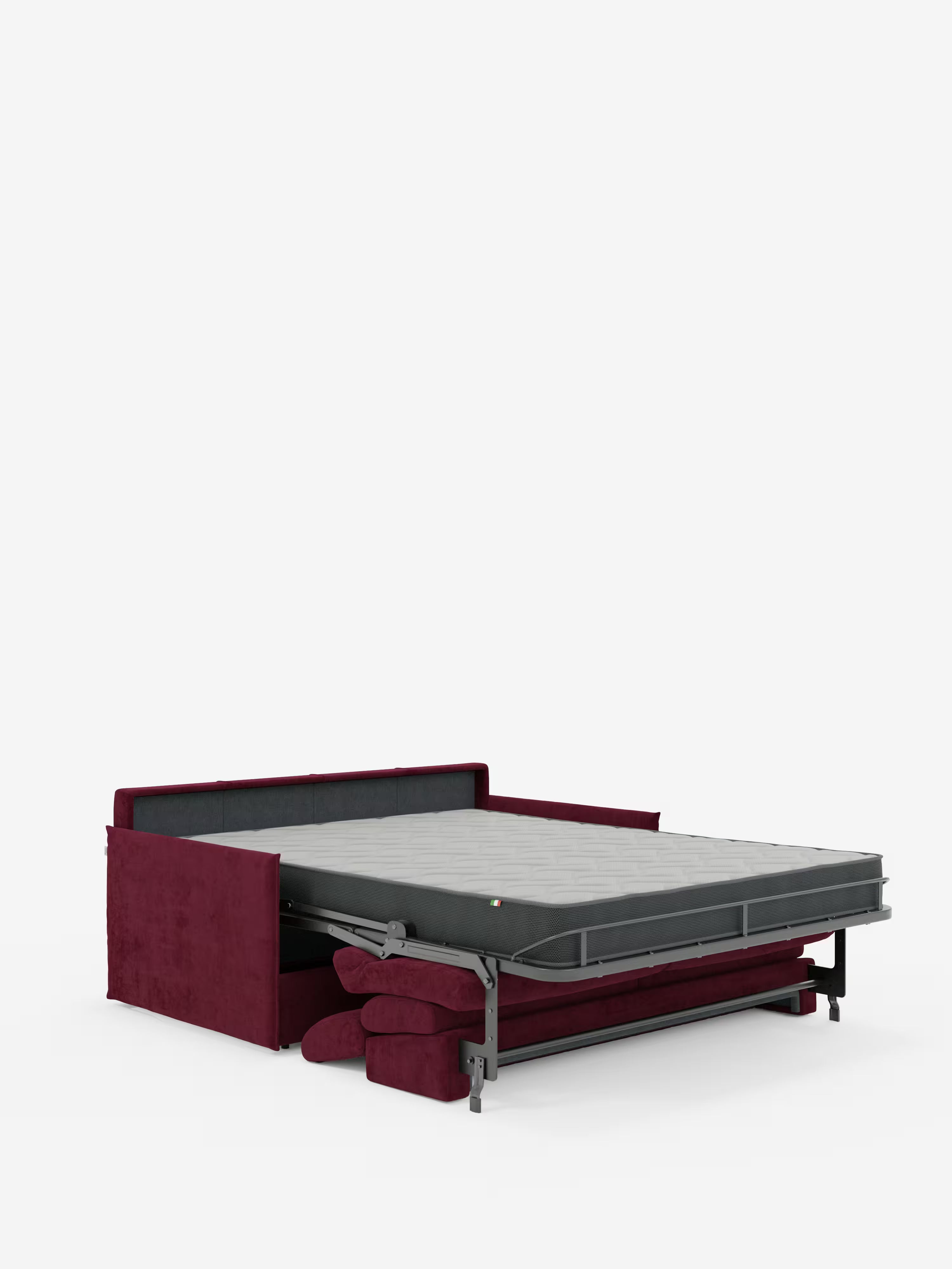 Un divano letto Miryam con poggiatesta reclinabili e comfort maxi di Divani.Store in color bordeaux, raffigurato con il letto aperto; un materasso matrimoniale grigio chiaro poggia su una robusta struttura in metallo, mentre due cuscini abbinati in color bordeaux sono disposti ordinatamente sotto il letto aperto. Lo sfondo è bianco a tinta unita.