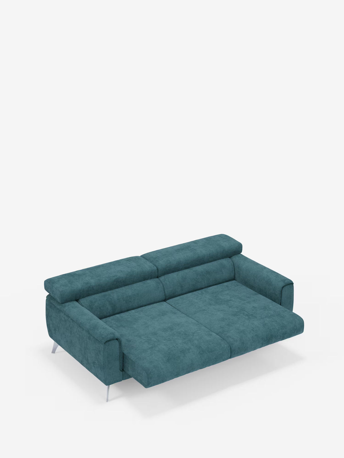 Un divano Caravaggio a 2 e 3 posti di Divani.Store, color blu verde acqua, rivestito con l’elegante tessuto T31 resistente alle macchie, è esposto completamente disteso in posizione da letto su uno sfondo bianco a tinta unita. Questo moderno divano lineare è caratterizzato da cuscini spessi, poggiatesta reclinabili e braccioli che gli conferiscono un aspetto contemporaneo e accogliente.