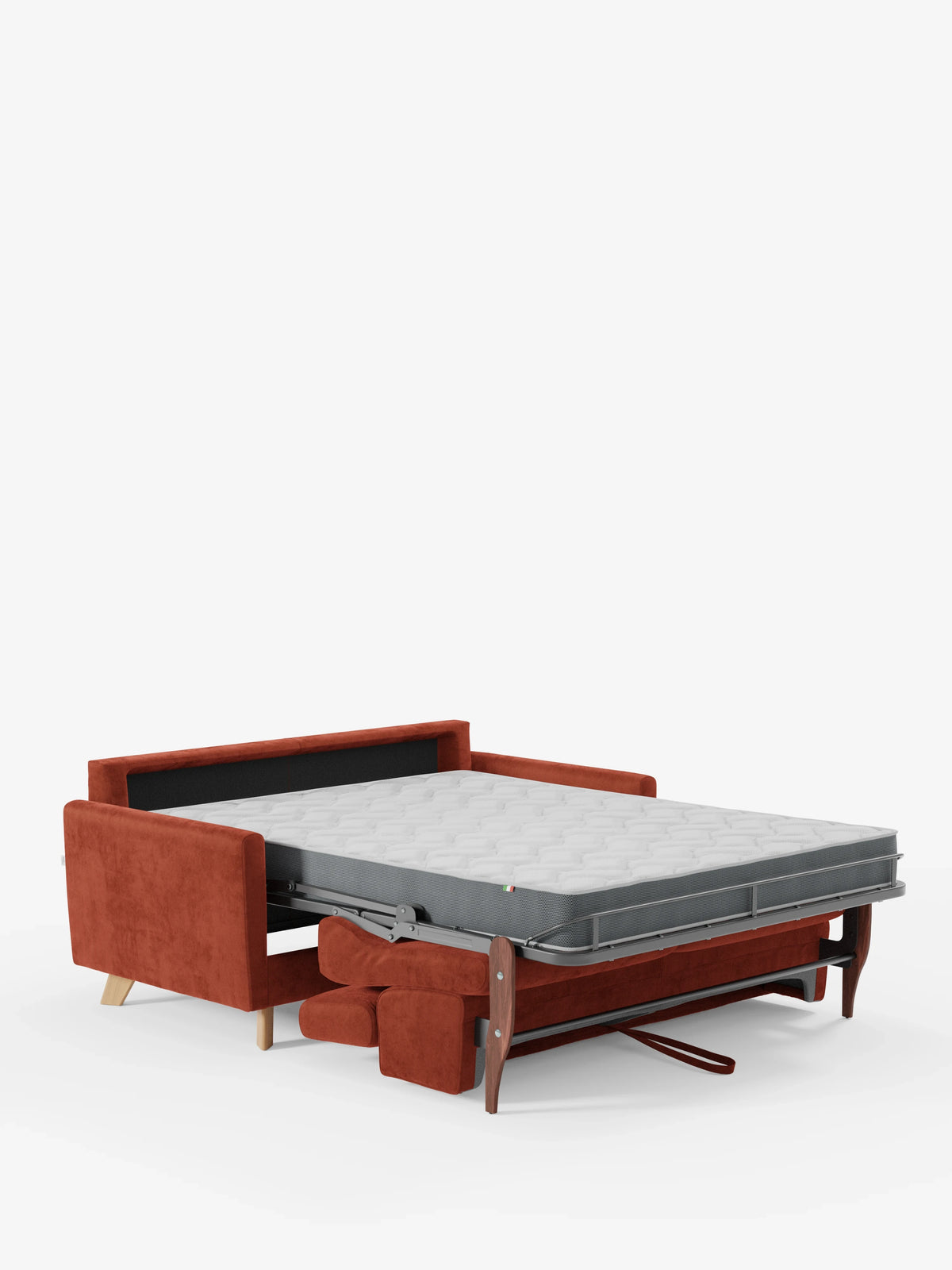 Il divano letto Francy con poggiatesta regolabili di Divani.Store, qui presentato in tessuto T30 color ruggine, 100% sfoderabile e antimacchia, è dotato di braccioli su entrambi i lati e di gambe corte in legno, di cui una inclinata verso l’esterno. Una volta esteso, il letto rivela un materasso spesso di colore grigio chiaro, il tutto su uno sfondo bianco a tinta unita.