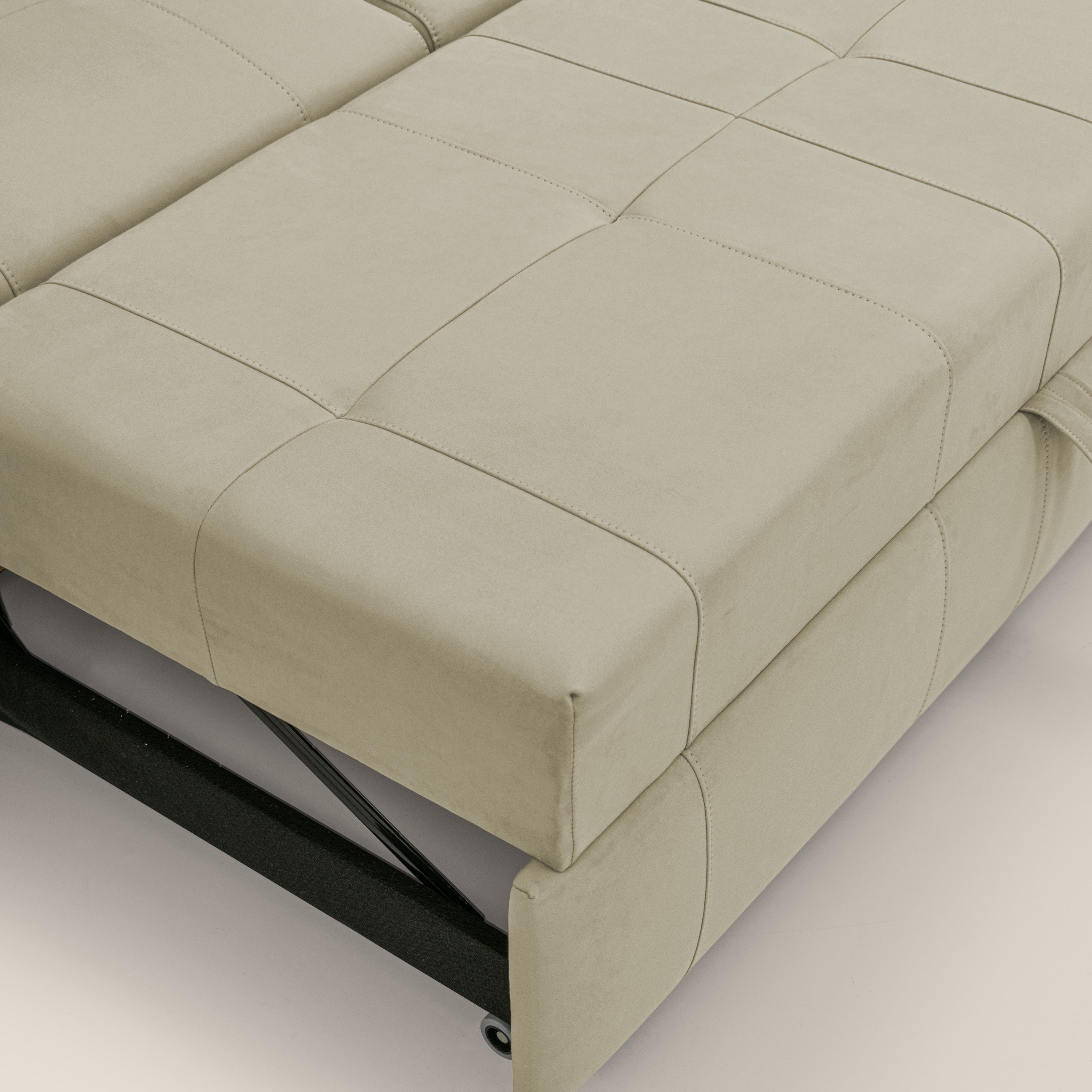 Kronos Divano angolare con poggiapiedi estraibile e pouf contenitore mobile in microfibra impermeabile T11 beige - divani.store