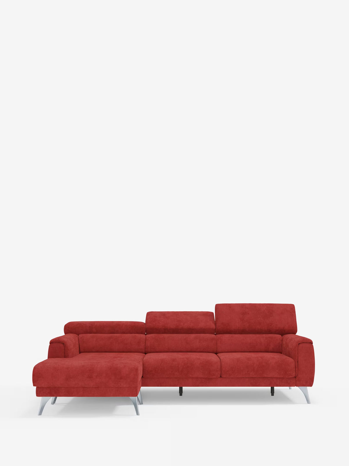 Il divano angolare Caravaggio con penisola e sedute scorrevoli in tessuto antimacchia T31 di Divani.Store è un divano componibile contemporaneo rivestito in tessuto rosso antimacchia, con chaise longue orientata a sinistra. È caratterizzato da sottili gambe in metallo, poggiatesta regolabili e pratiche sedute scorrevoli per un comfort personalizzabile, il tutto su uno sfondo bianco a tinta unita.