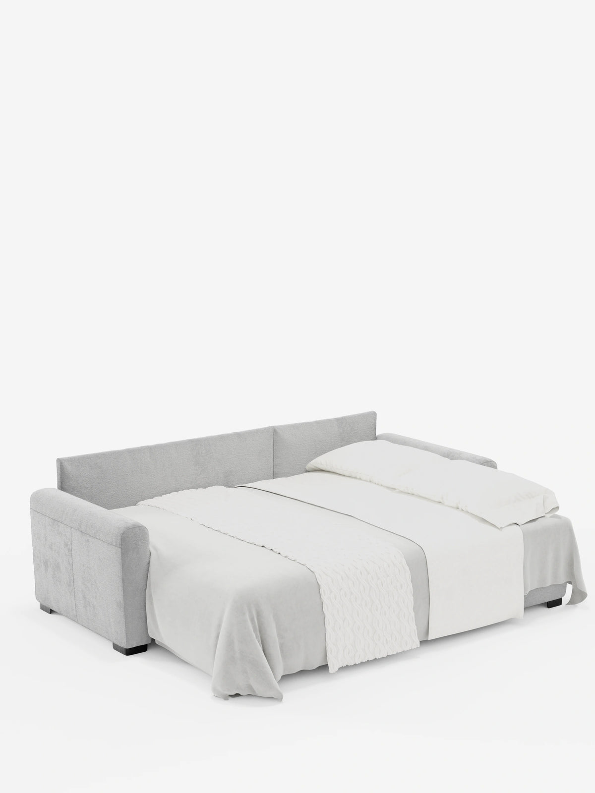 Un divano letto Ottaviano grigio chiaro con letto estraibile, penisola reversibile e contenitore in tessuto materico smacchiabile, raffigurato nella posizione estesa su uno sfondo bianco con biancheria da letto bianca e un runner decorativo.