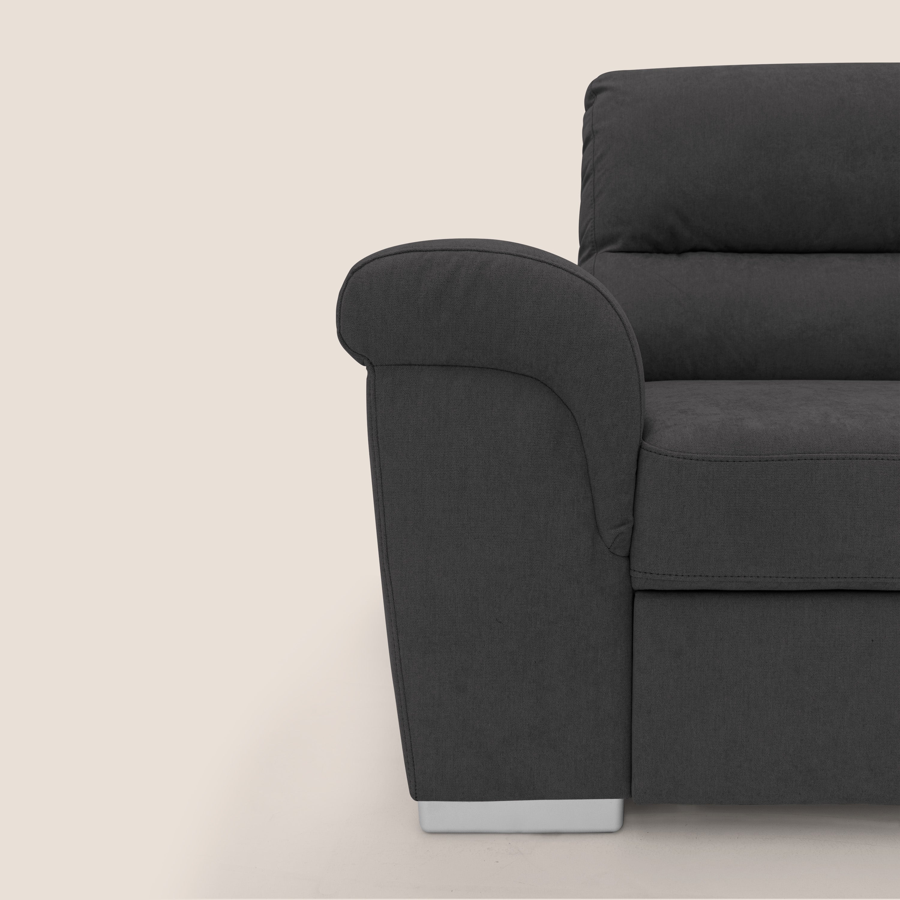 Minerva divano angolare con estraibile a cassettone e pouf contenitore in tessuto morbido impermeabile T02 nero - divani.store