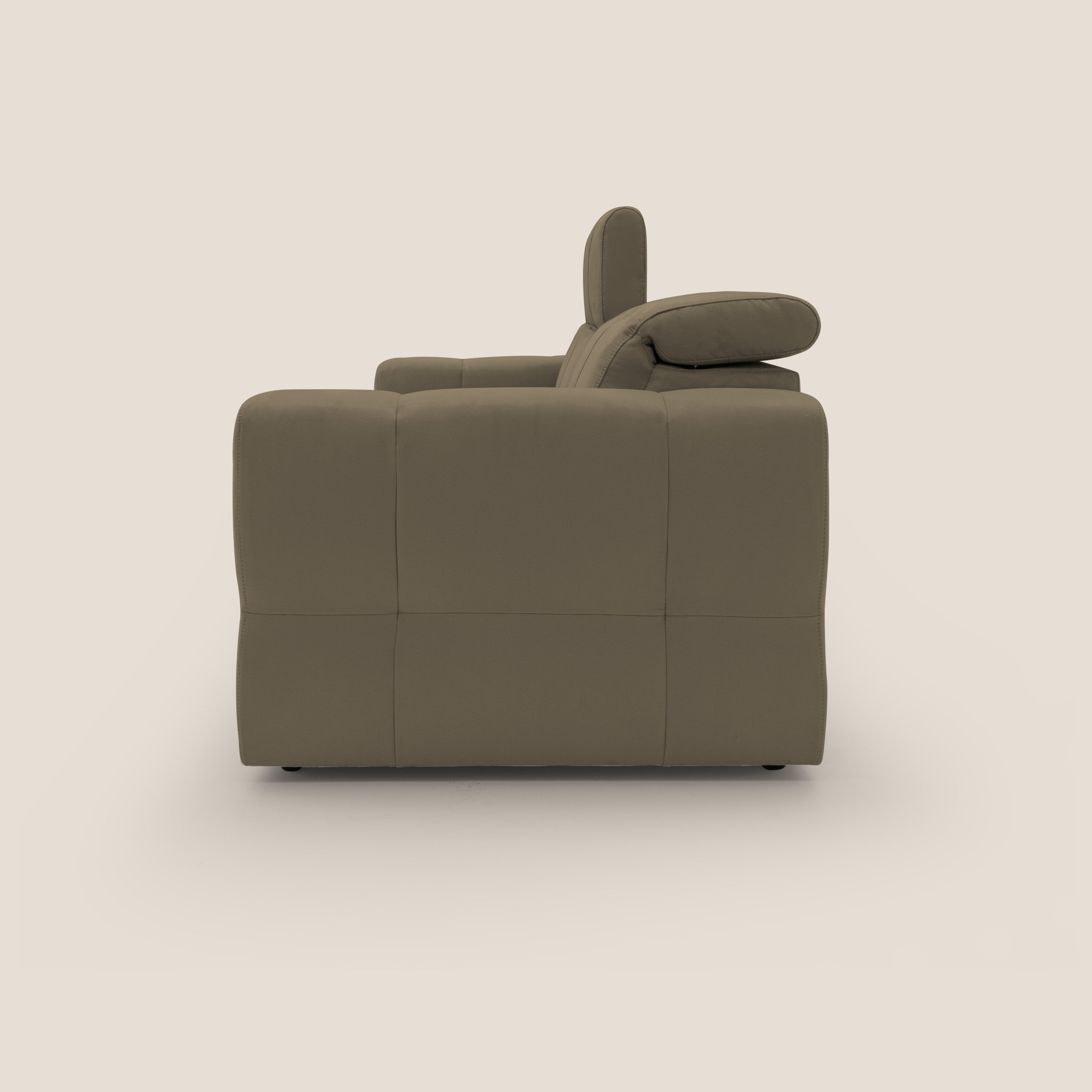 Kronos Divano con pouf estraibile poggiapiedi e poggiatesta reclinabili in morbida microfibra impermeabile T11 marrone - divani.store