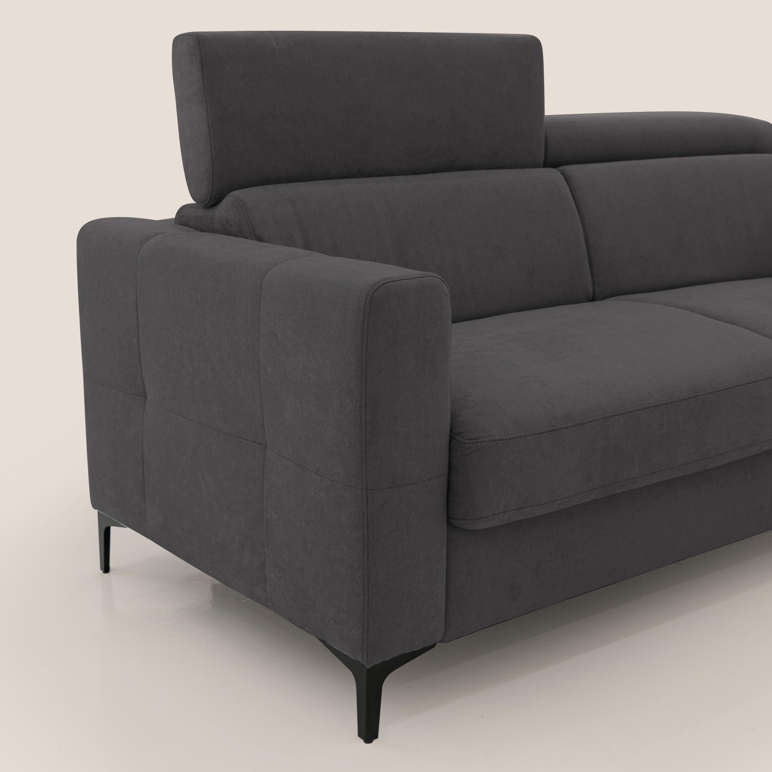 Gardenia divano letto materasso alto 18 cm con poggiatesta reclinabili e rivestimento impermeabile T02 nero - divani.store