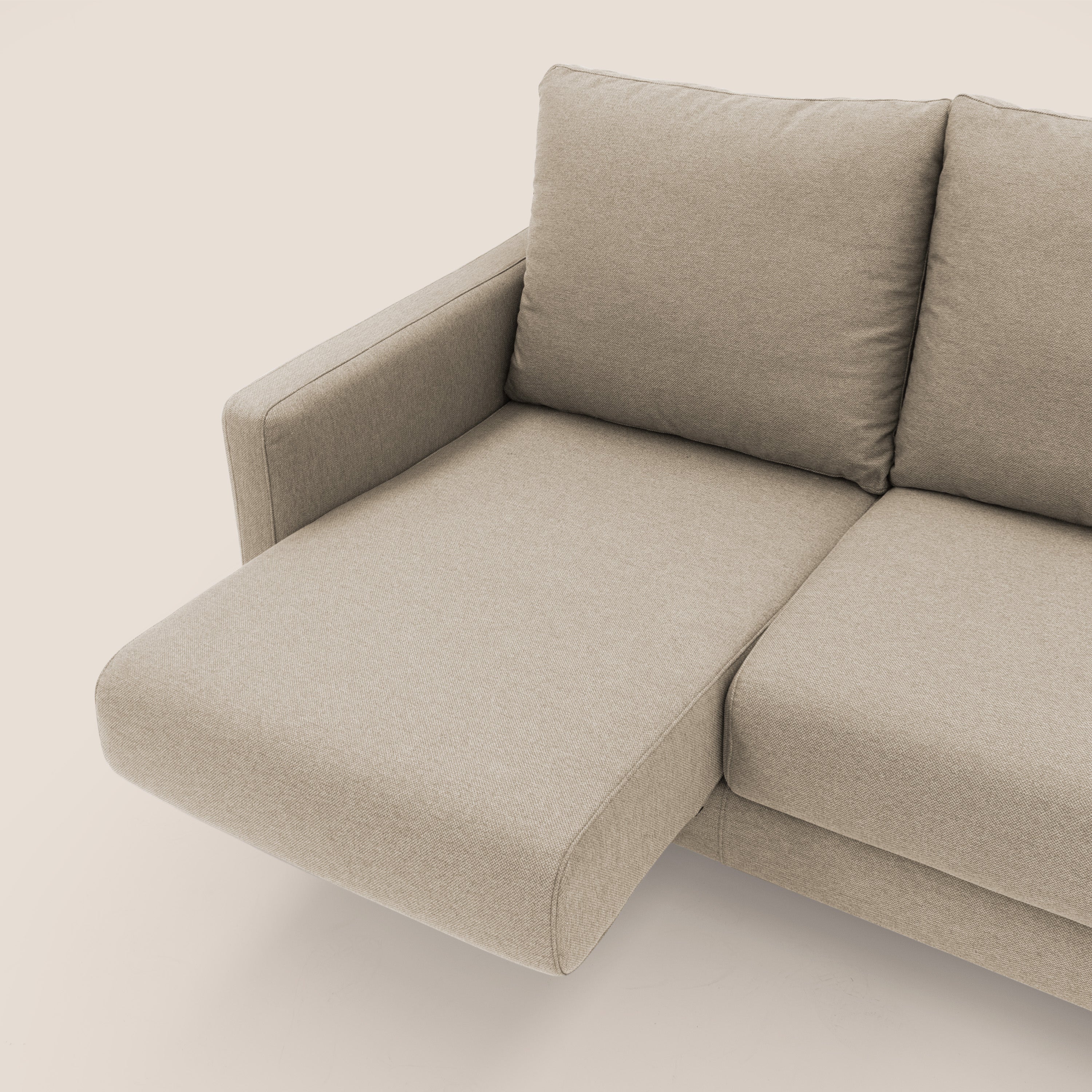 Klimt Divano angolare con sedute scorrevoli in tessuto morbido smacchiabile T05 beige - divani.store