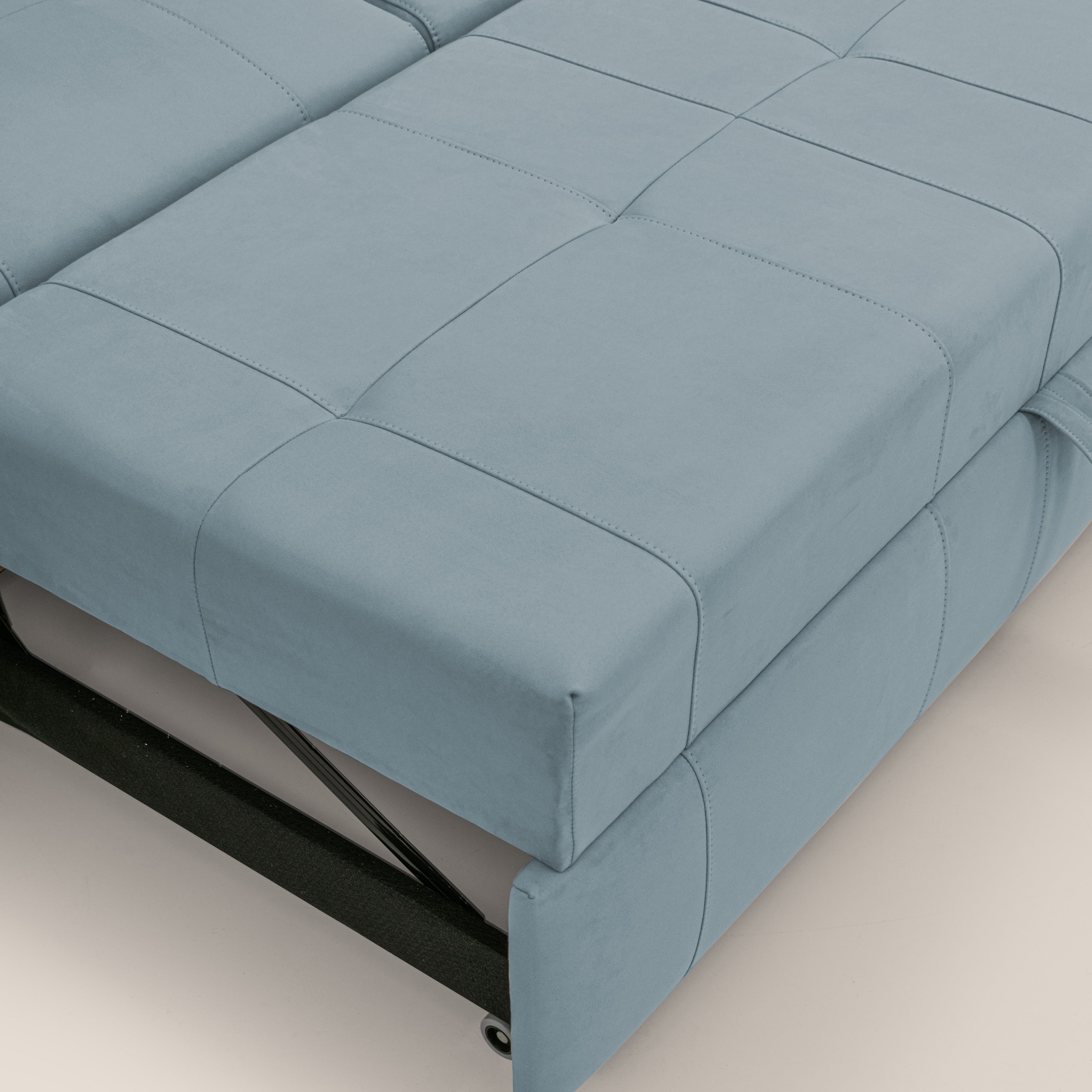 Kronos Divano angolare con poggiapiedi estraibile e pouf contenitore mobile in microfibra impermeabile T11 carta da zucchero - divani.store