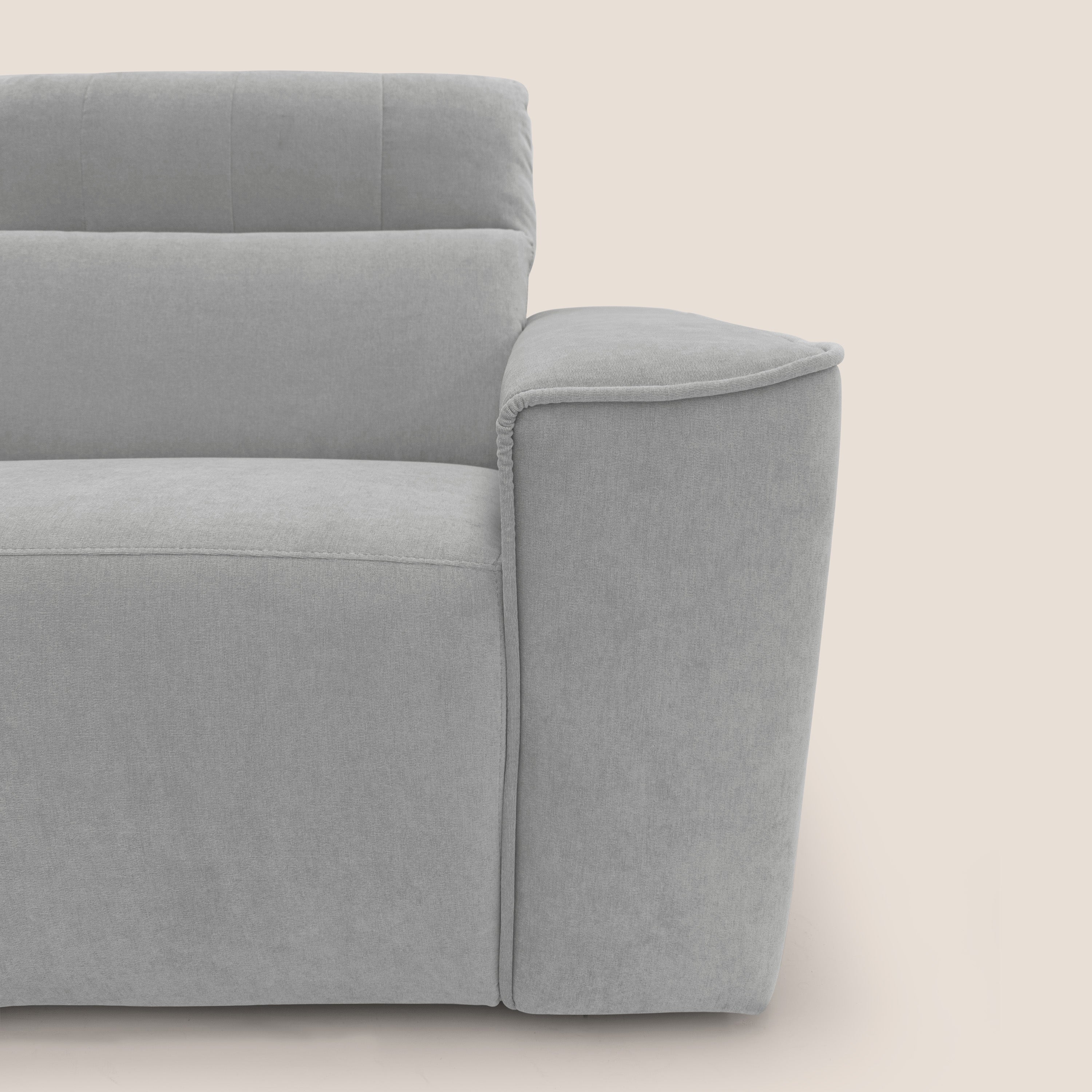 Clark Divano modulare 3 sedute con opzione relax elettrico in tessuto smacchiabile impermeabile T17 grigio - divani.store