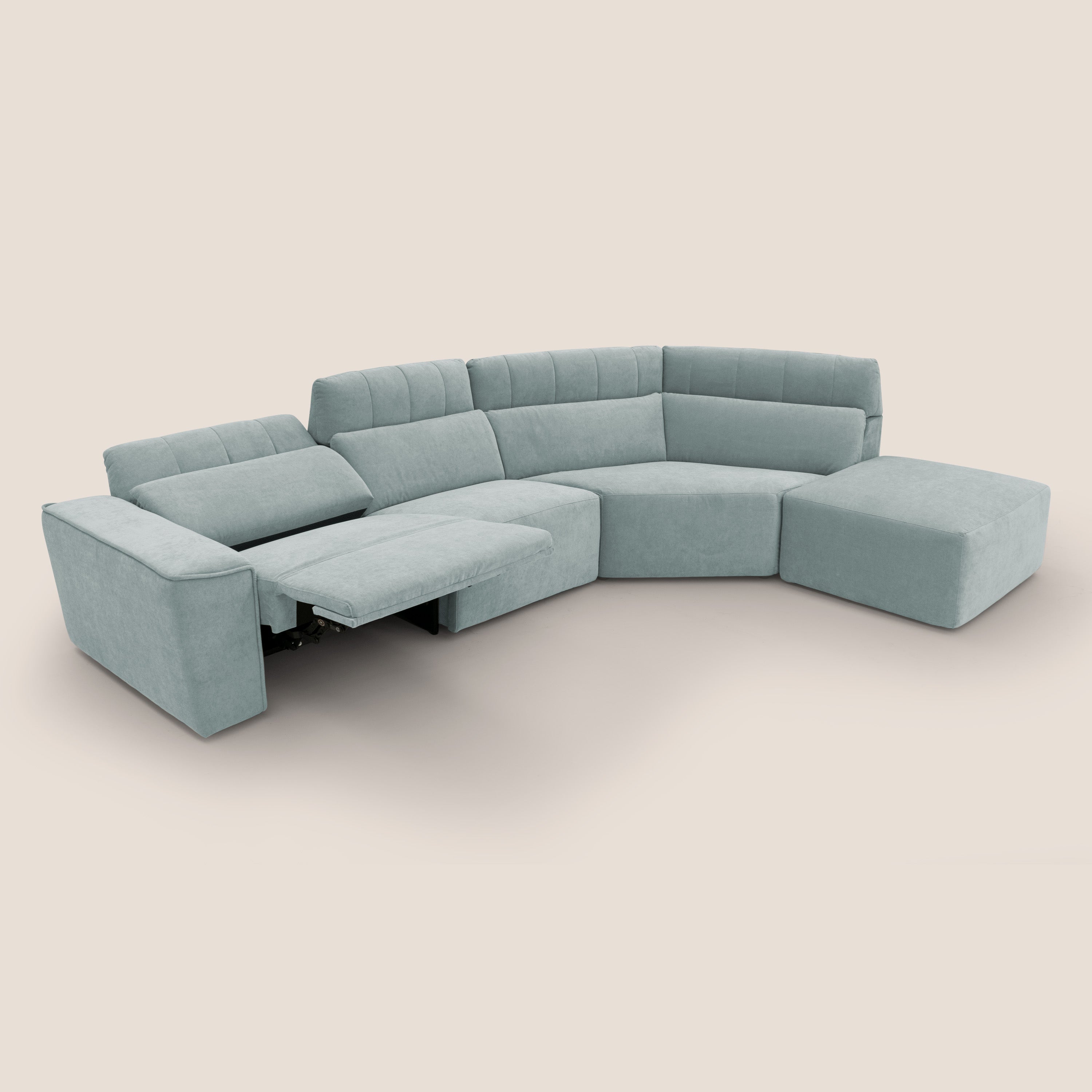 Clark Divano angolare con opzione relax elettrico in tessuto smacchiabile impermeabile T17 verde acqua - divani.store