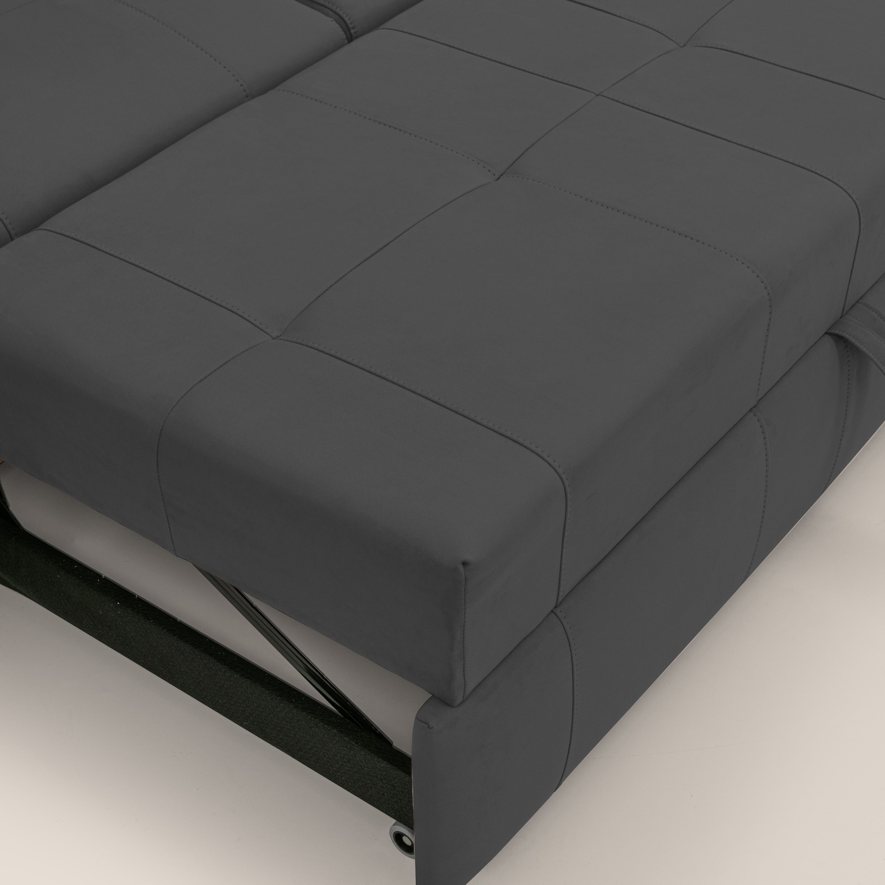 Kronos Divano angolare con poggiapiedi estraibile e pouf contenitore mobile in microfibra impermeabile T11 nero - divani.store