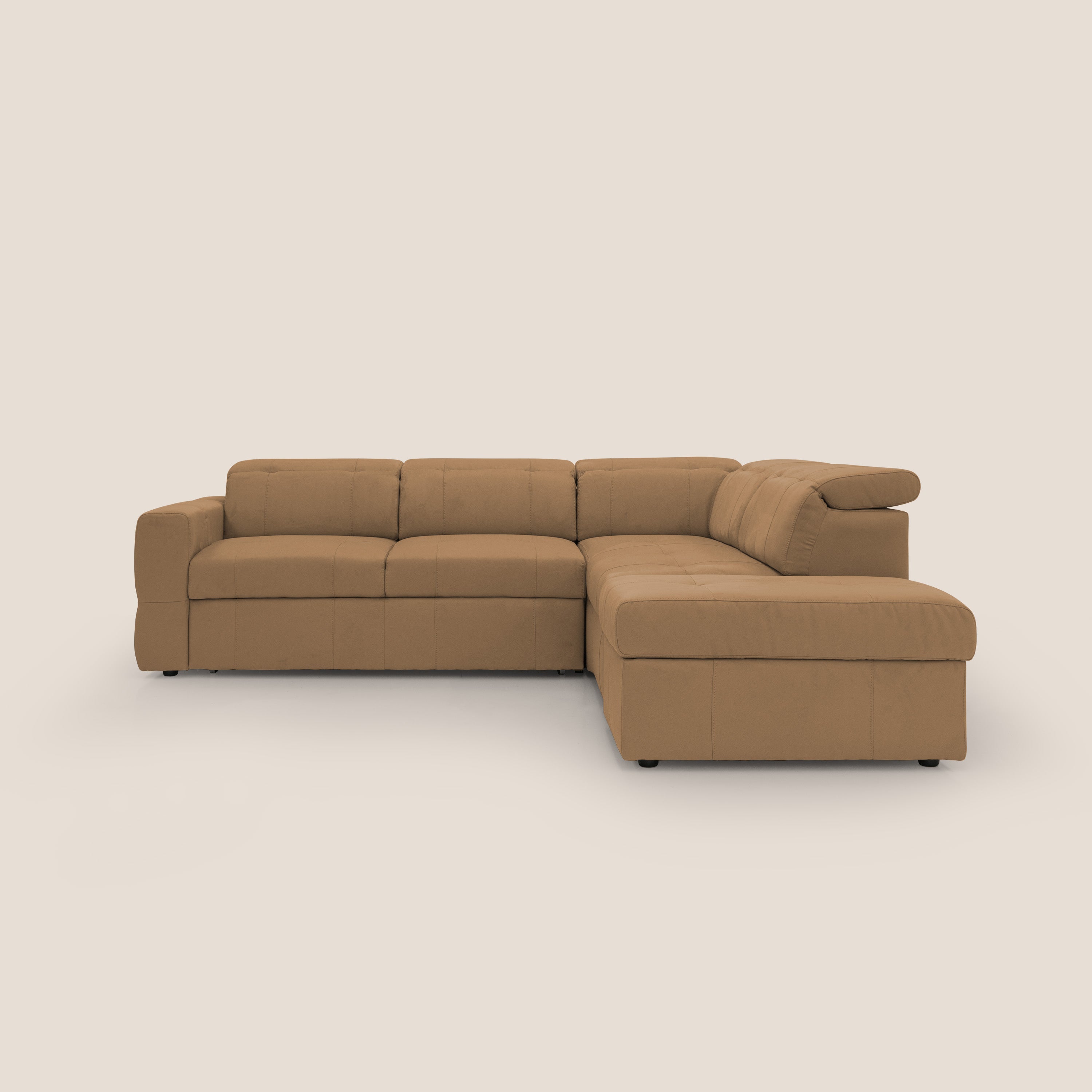 Kronos Divano angolare con poggiapiedi estraibile e pouf contenitore mobile in microfibra impermeabile T11 cuoio - divani.store