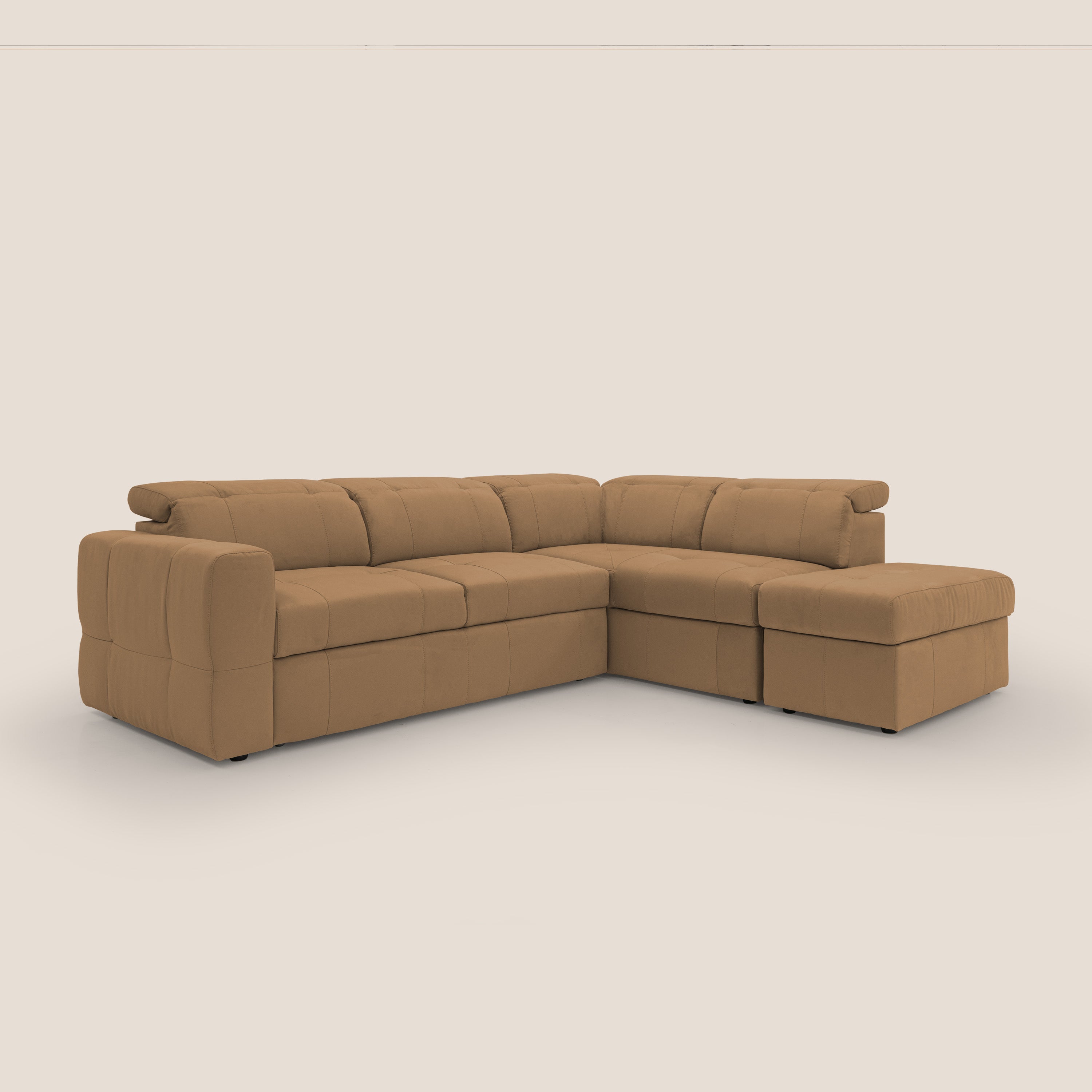 Kronos Divano angolare con poggiapiedi estraibile e pouf contenitore mobile in microfibra impermeabile T11 cuoio - divani.store