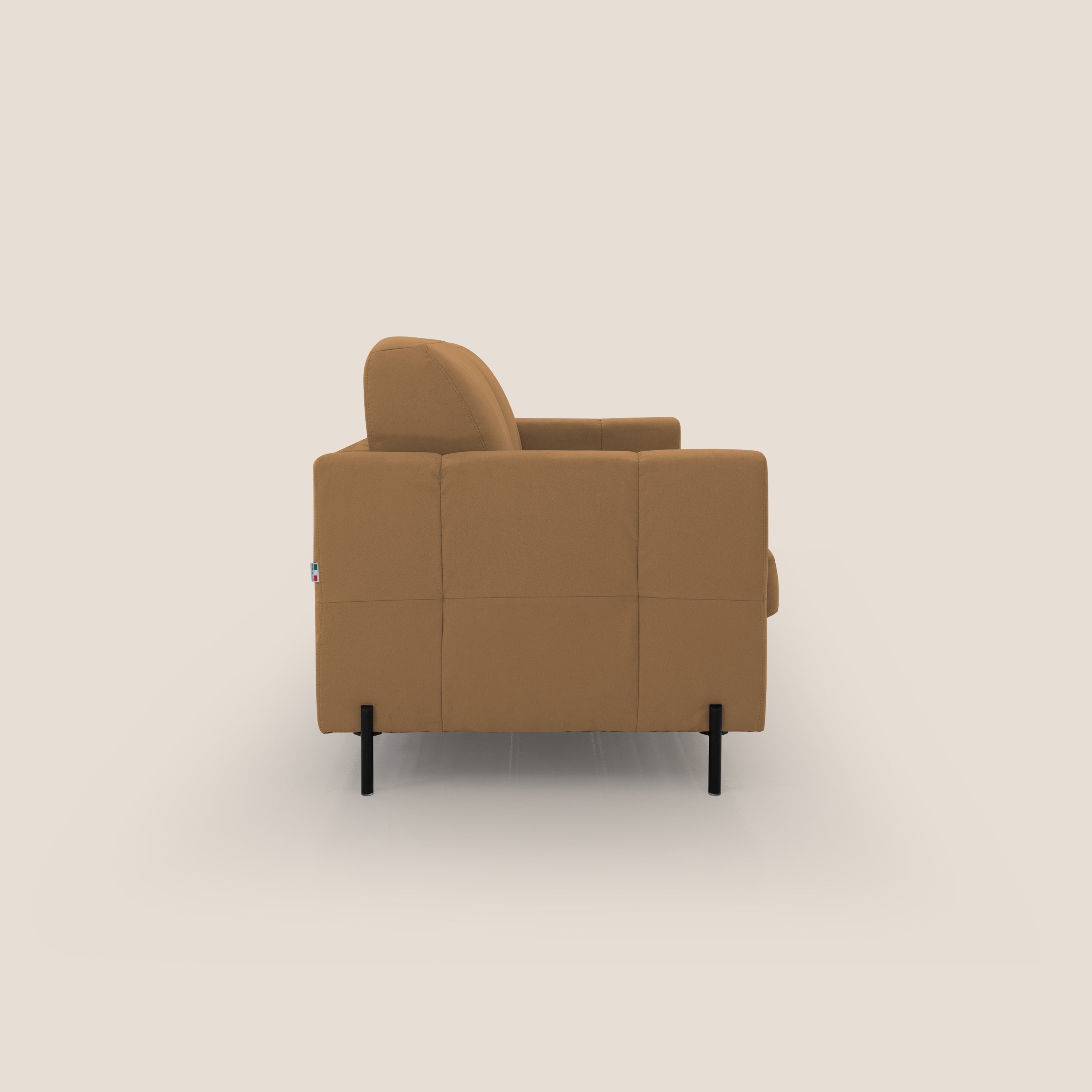 Ortensia divano letto materasso H18 cm con piedi alti in elegante microfibra smacchiabile T11 cuoio - divani.store
