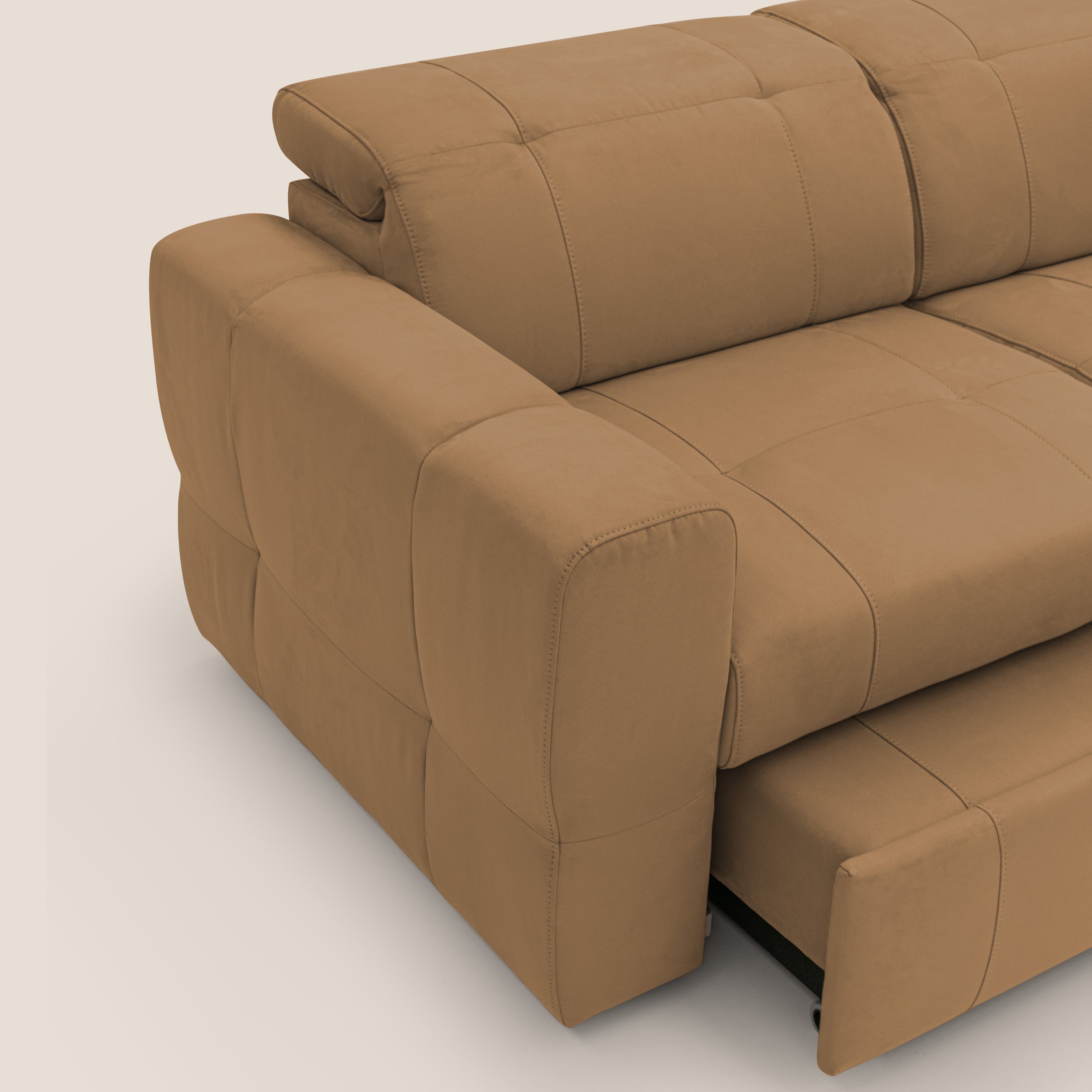 Kronos Divano angolare con pouf estraibile e penisola contenitore in microfibra impermeabile T11 cuoio - divani.store