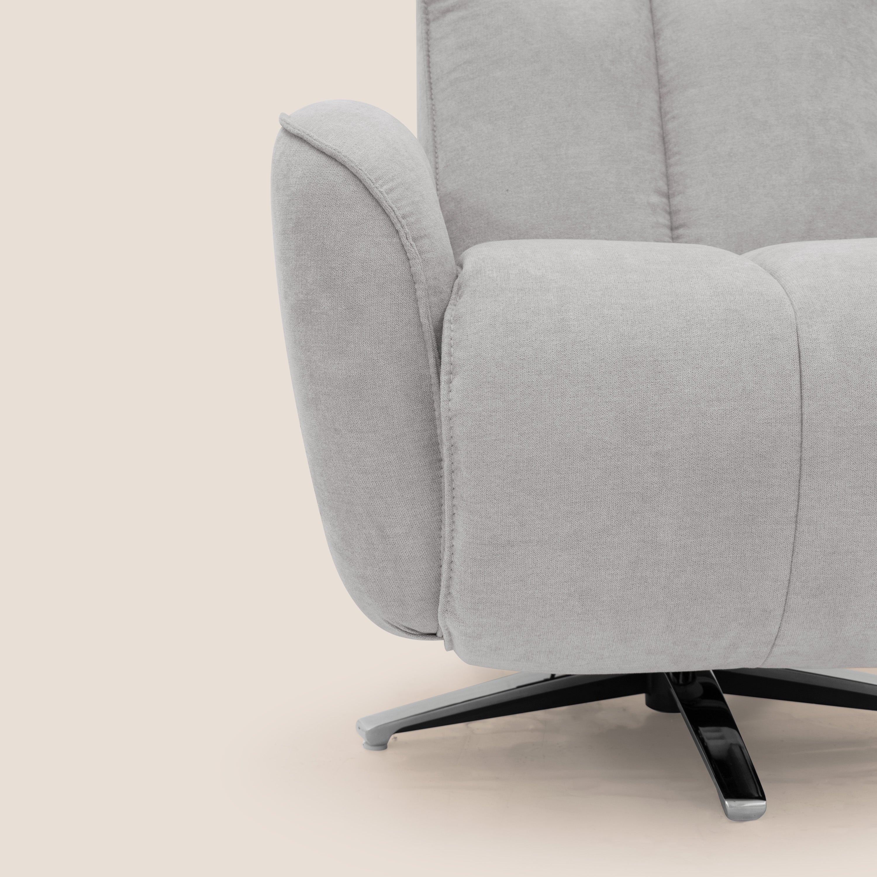 EVA Poltroncina RELAX in morbido tessuto impermeabile T02 grigio chiaro - divani.store