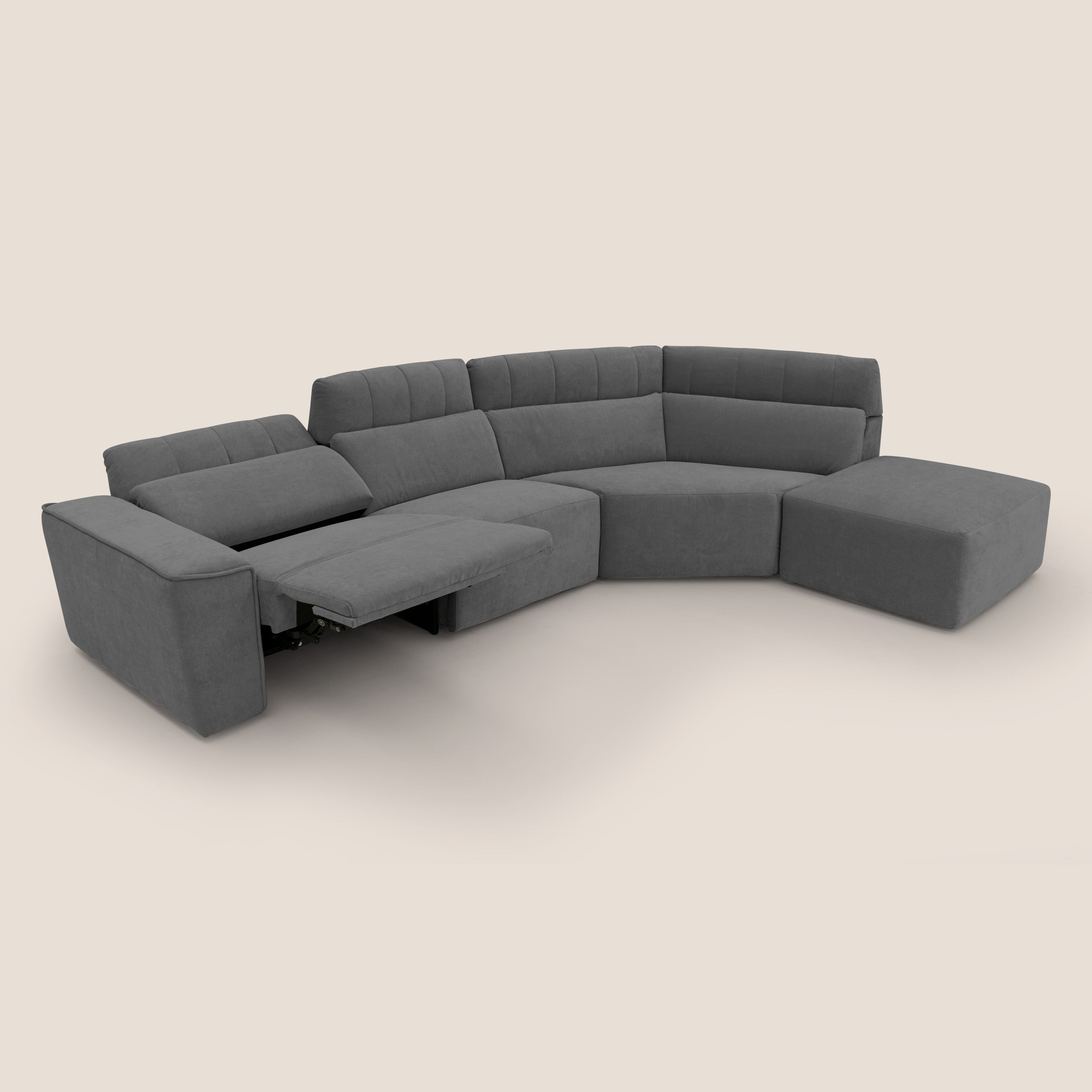 Clark Divano angolare con opzione relax elettrico in tessuto smacchiabile impermeabile T17 antracite - divani.store