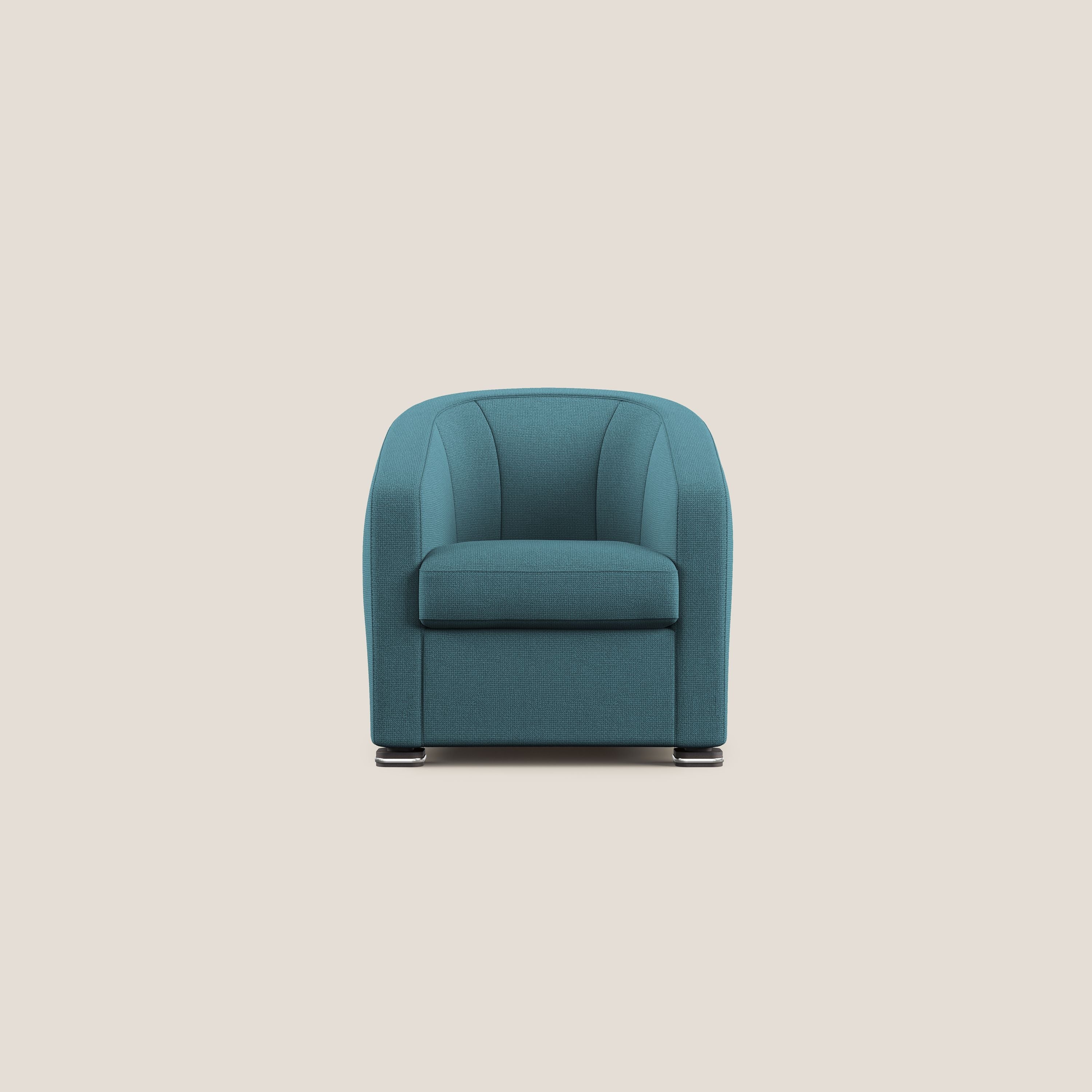 Cloe Poltroncina in tessuto smacchiabile con acqua QuickClean T08 azzurro - divani.store