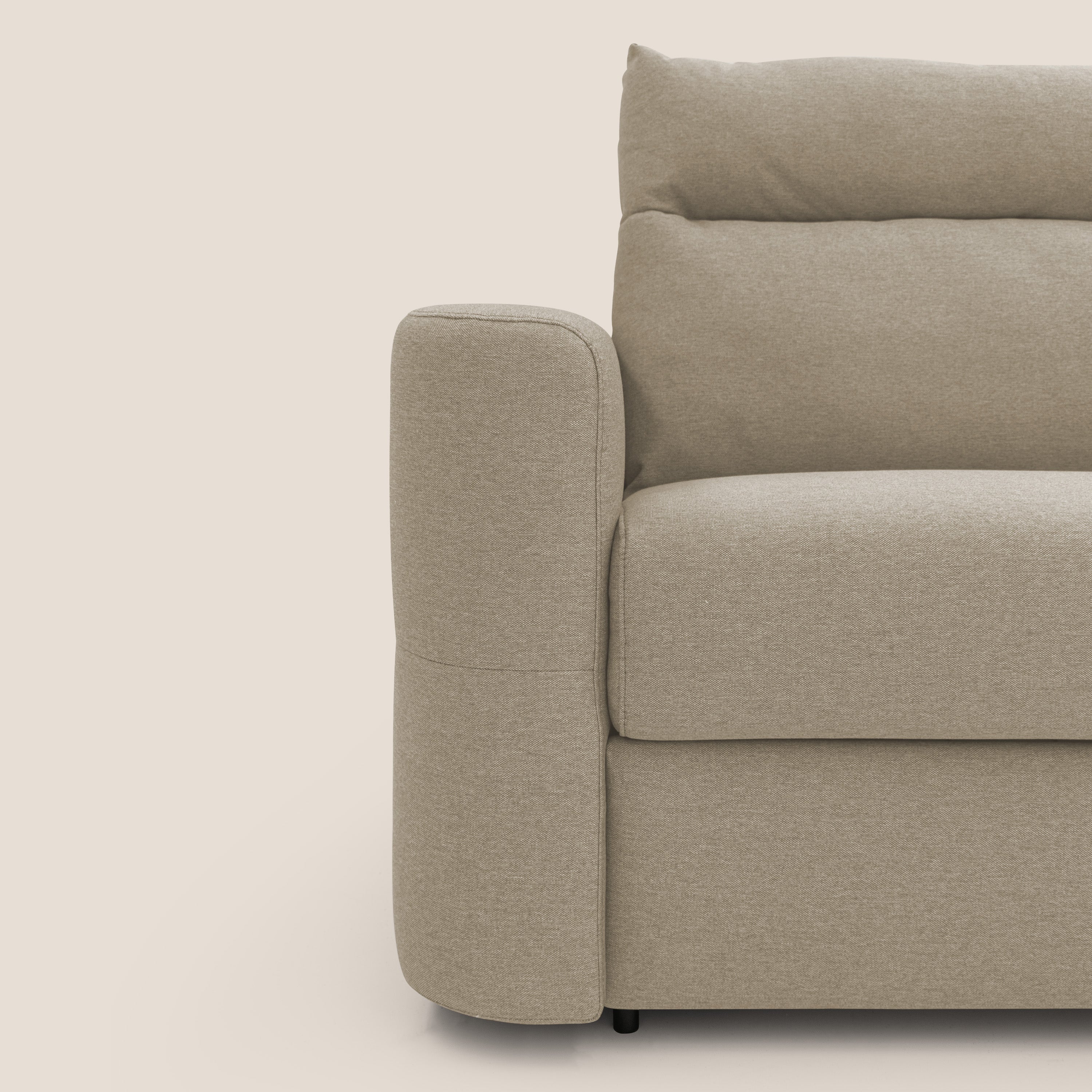 Cupido Divano letto materasso H18 cm e schienale alto in tessuto impermeabile simil cotone T13 beige - divani.store