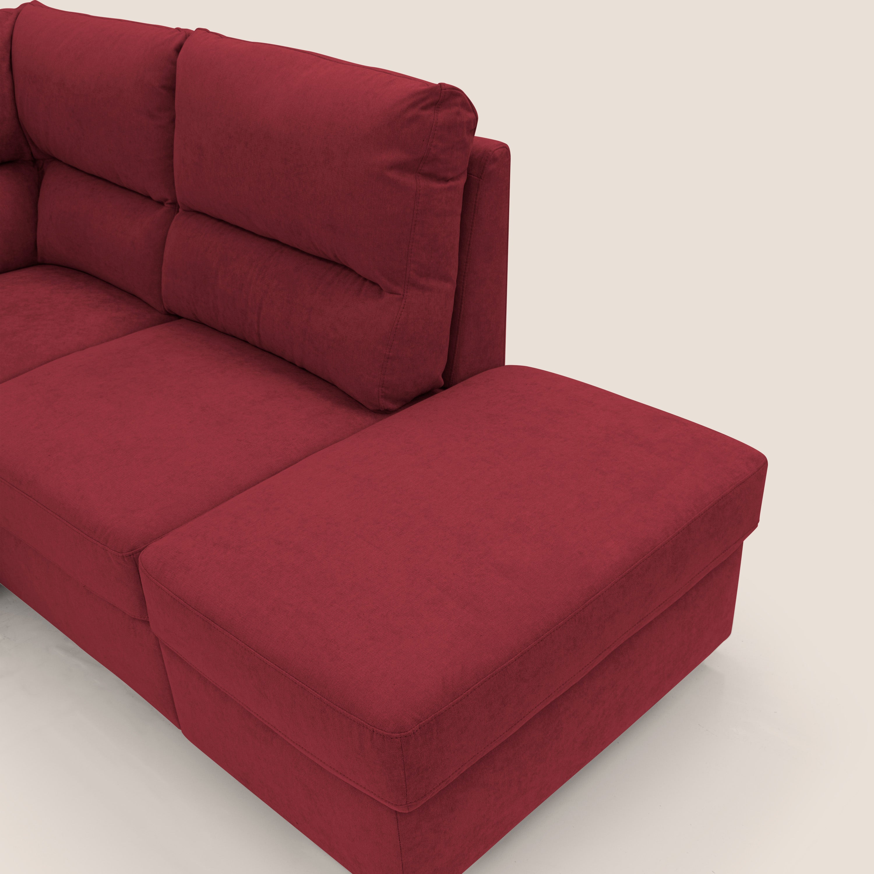 Minerva divano angolare con estraibile a cassettone e pouf contenitore in tessuto morbido impermeabile T02 rosso - divani.store