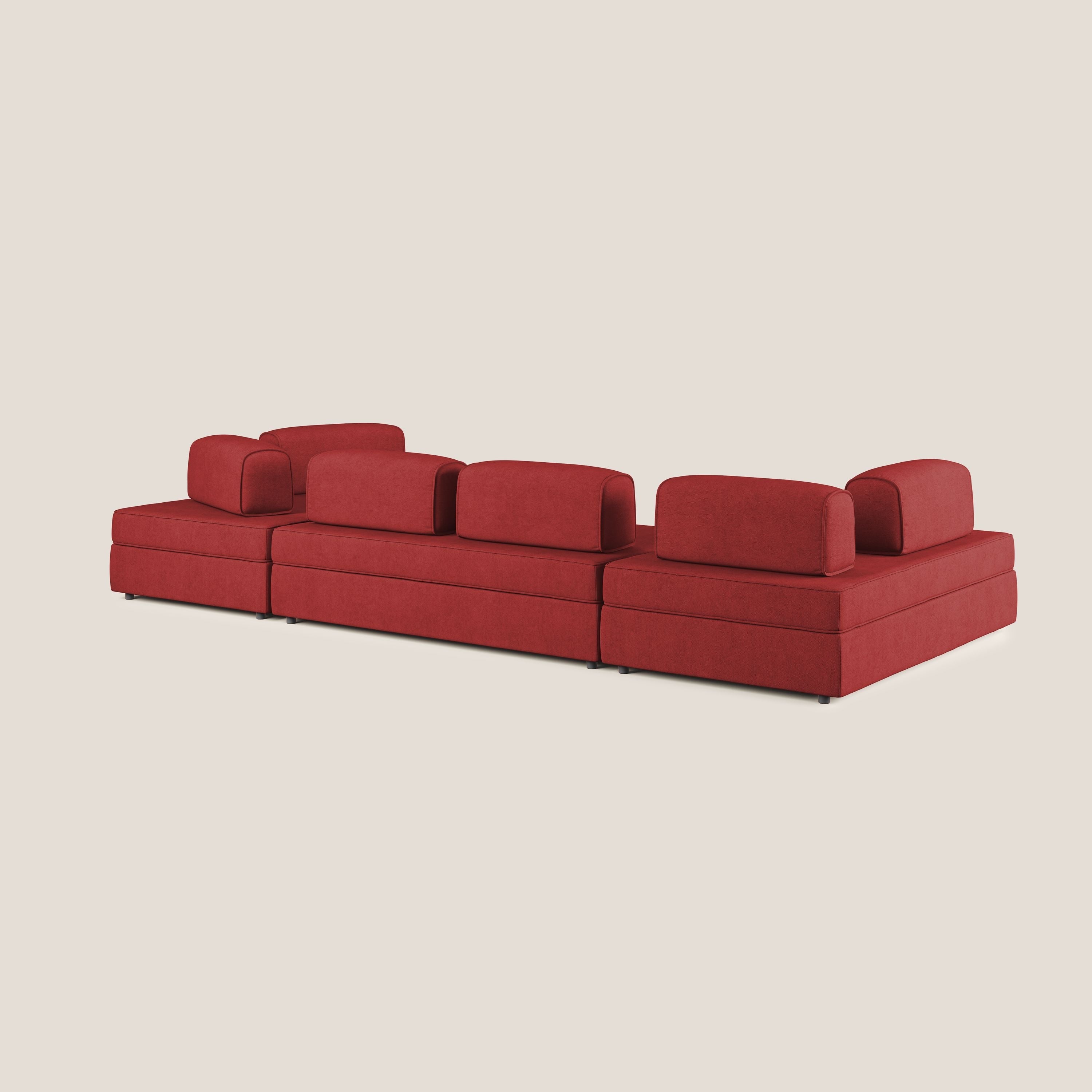 Liberty divano panoramico con pouf estraibile e schienali movibili in tessuto morbido impermeabile T02 rosso - divani.store