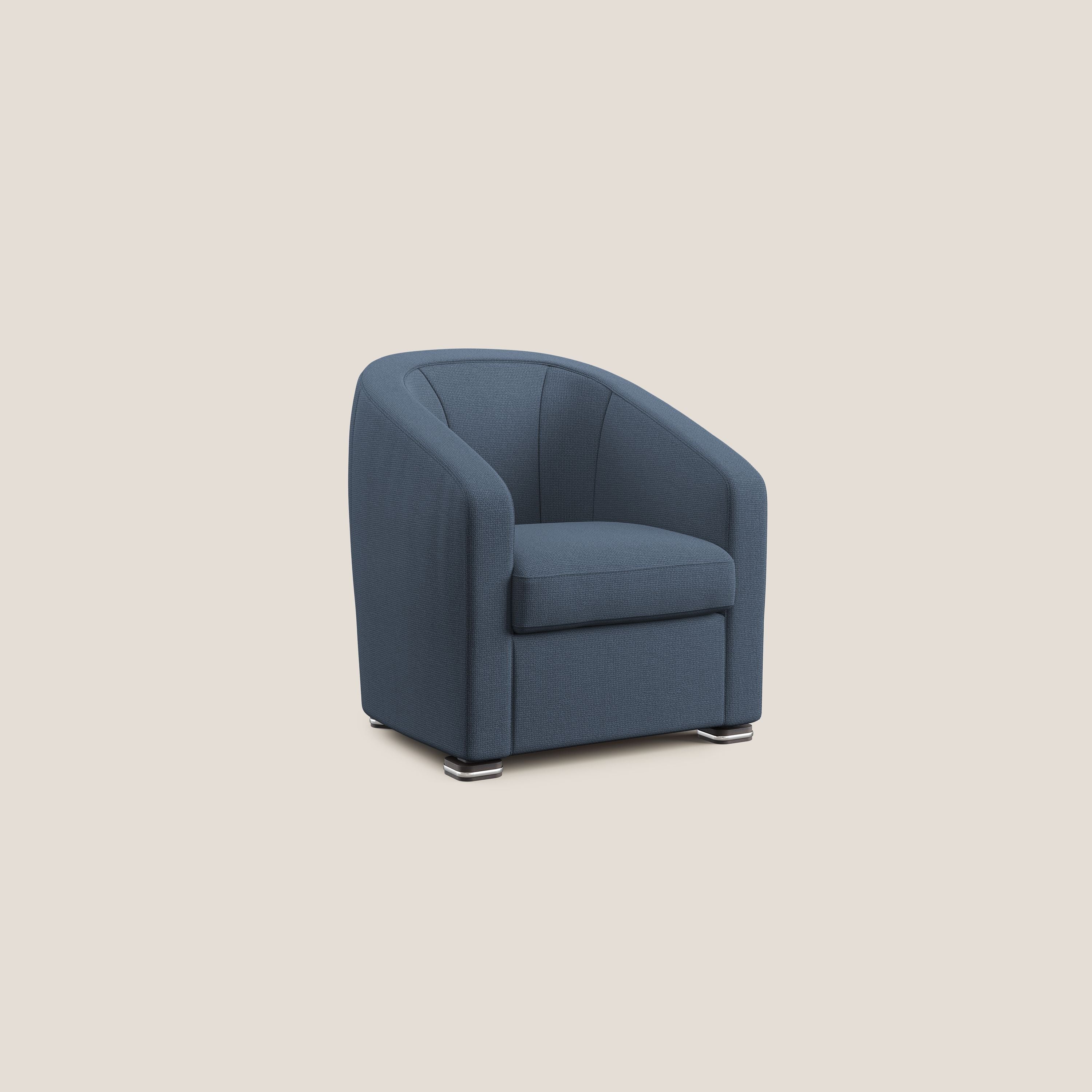 Cloe Poltroncina in tessuto smacchiabile con acqua QuickClean T08 blu - divani.store