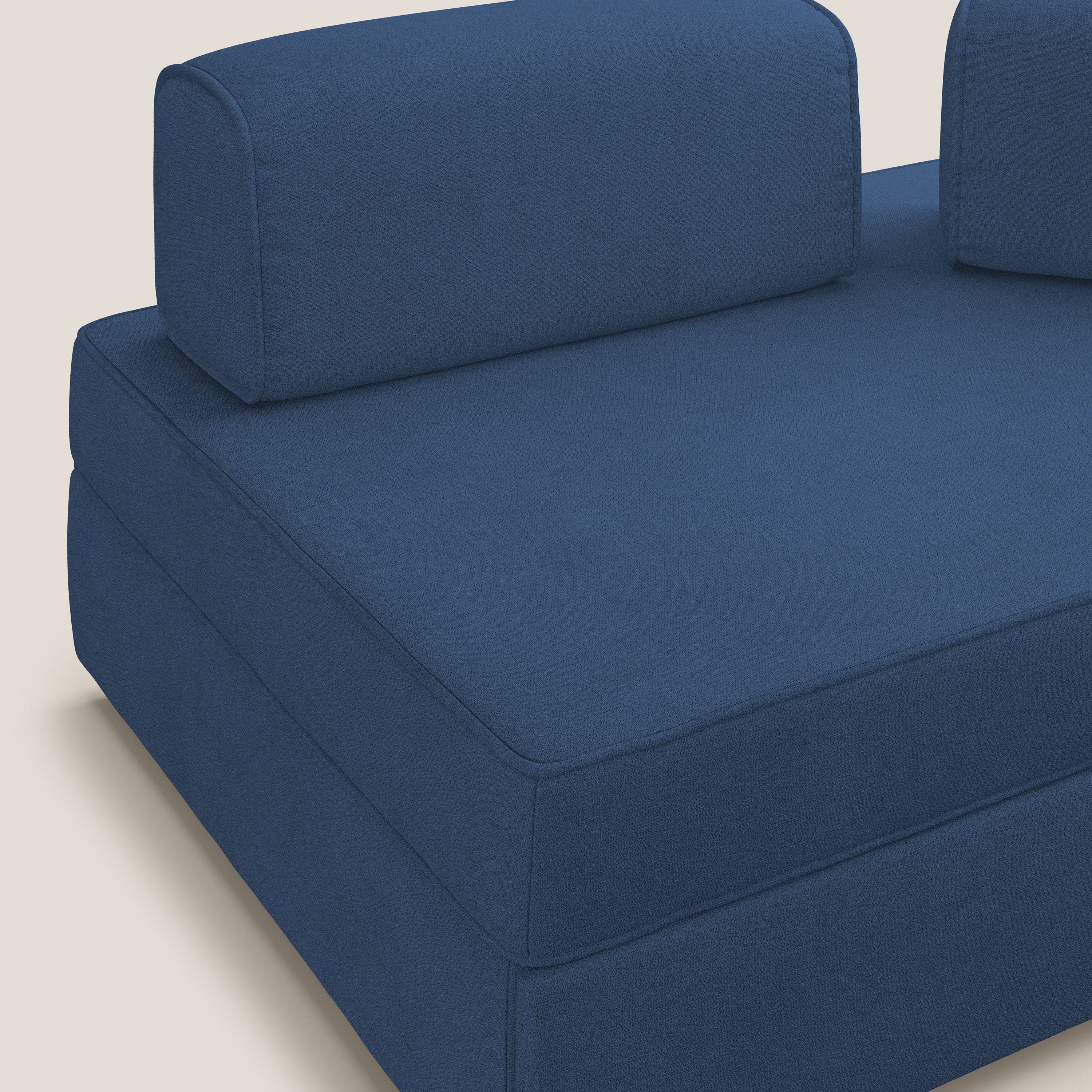 Liberty divano con pouf estraibile e schienali movibili in tessuto morbido impermeabile T02 blu - divani.store