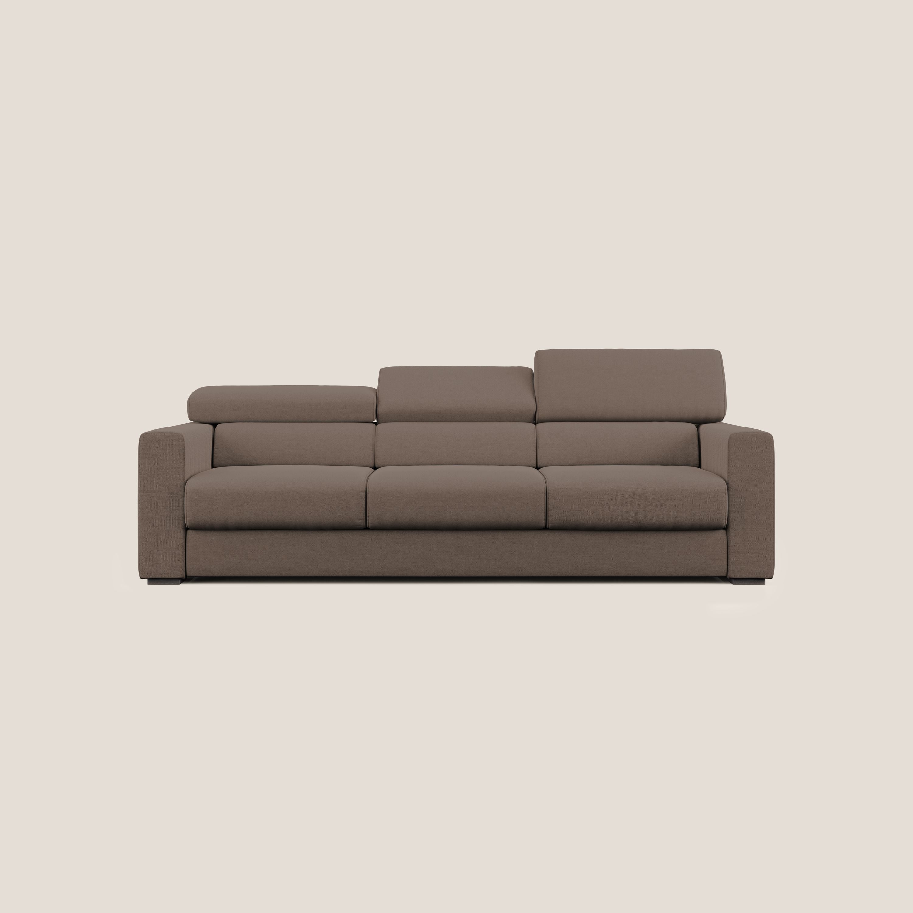 Dylan divano a 3 sedute con pouf estraibile poggiapiedi in tessuto fiammato simil cotone impermeabile T19 marrone - divani.store