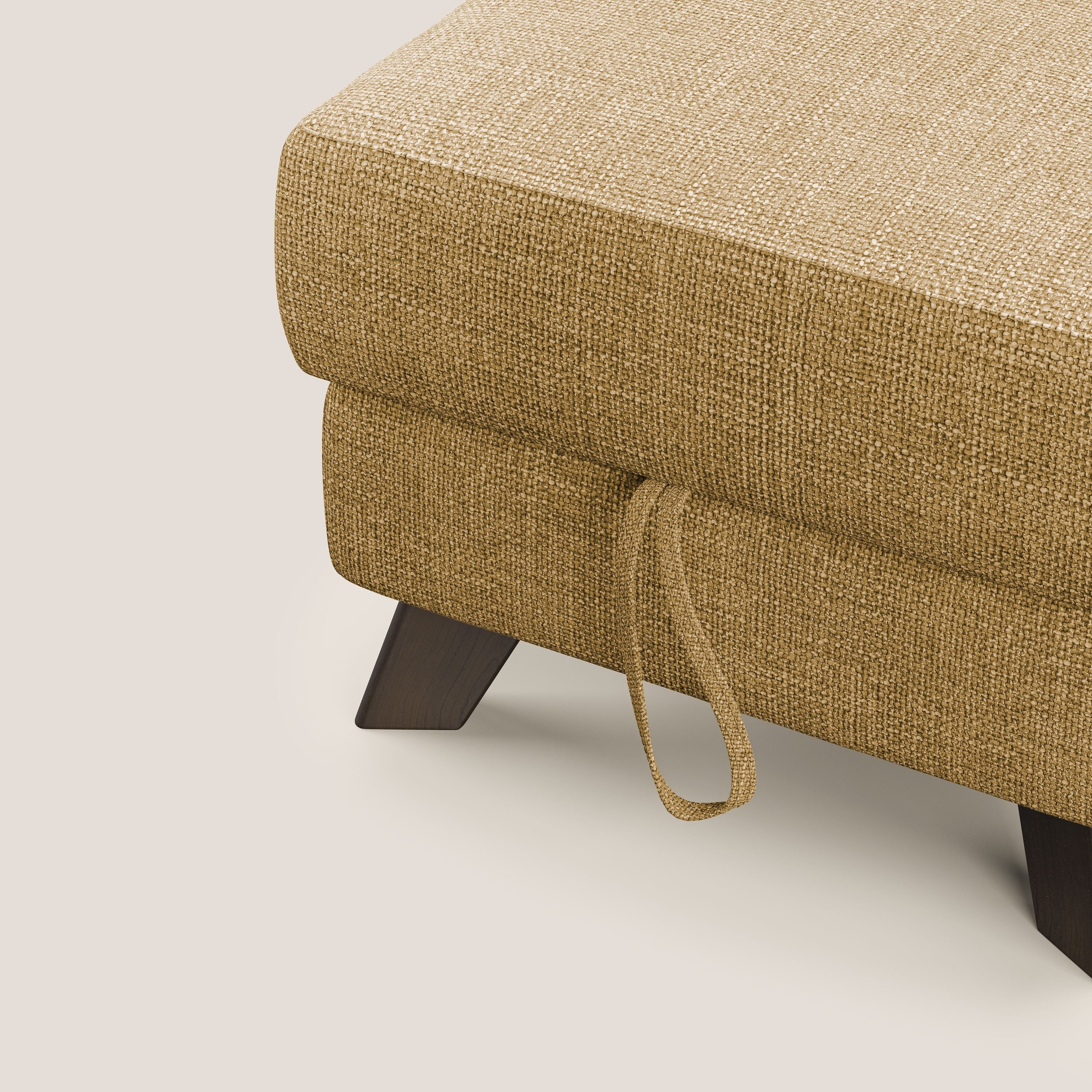 Moon Pouf contenitore e piedini alti in tessuto morbido ad intreccio soft-touch impermeabile T06 giallo - divani.store