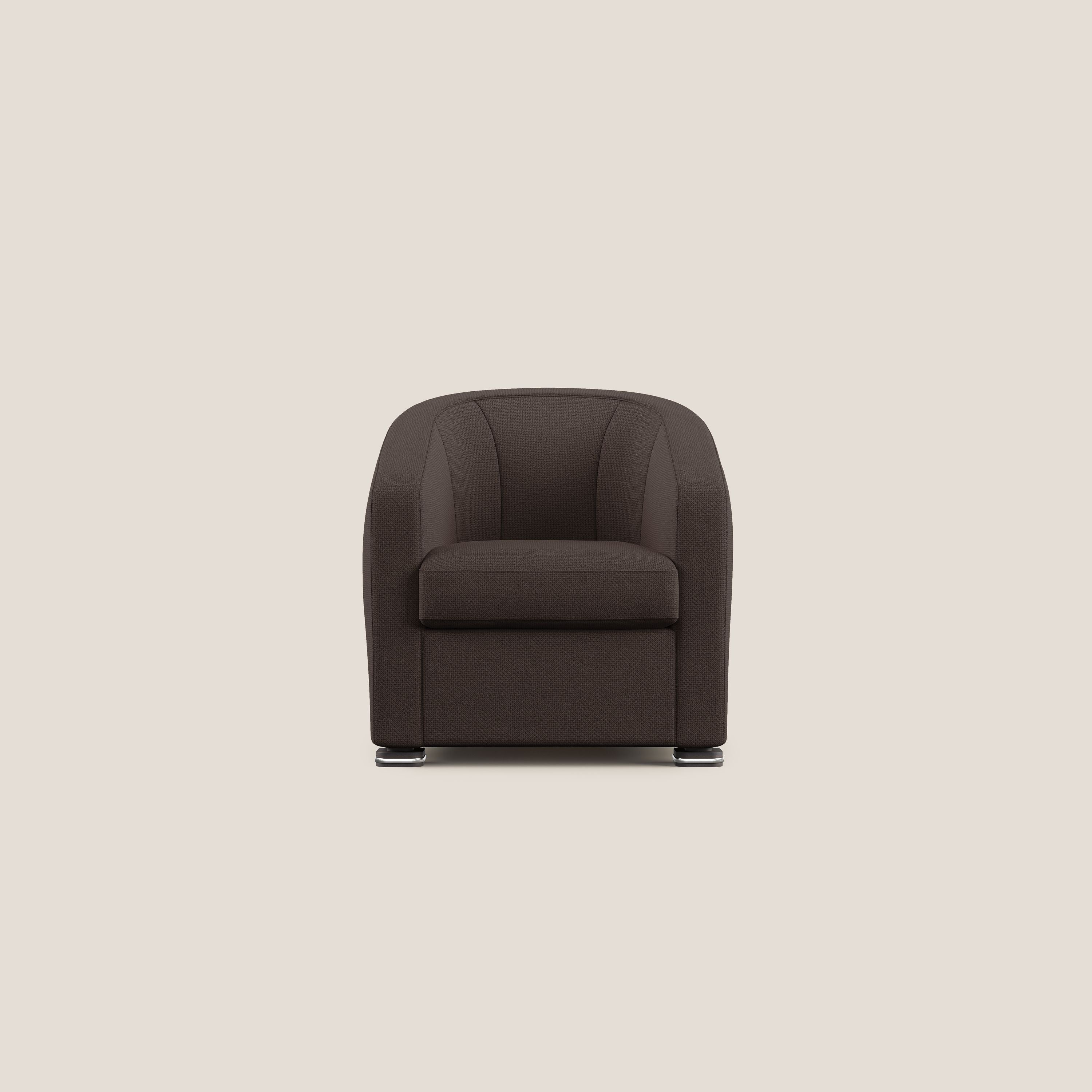 Cloe Poltroncina in tessuto smacchiabile con acqua QuickClean T08 marrone - divani.store