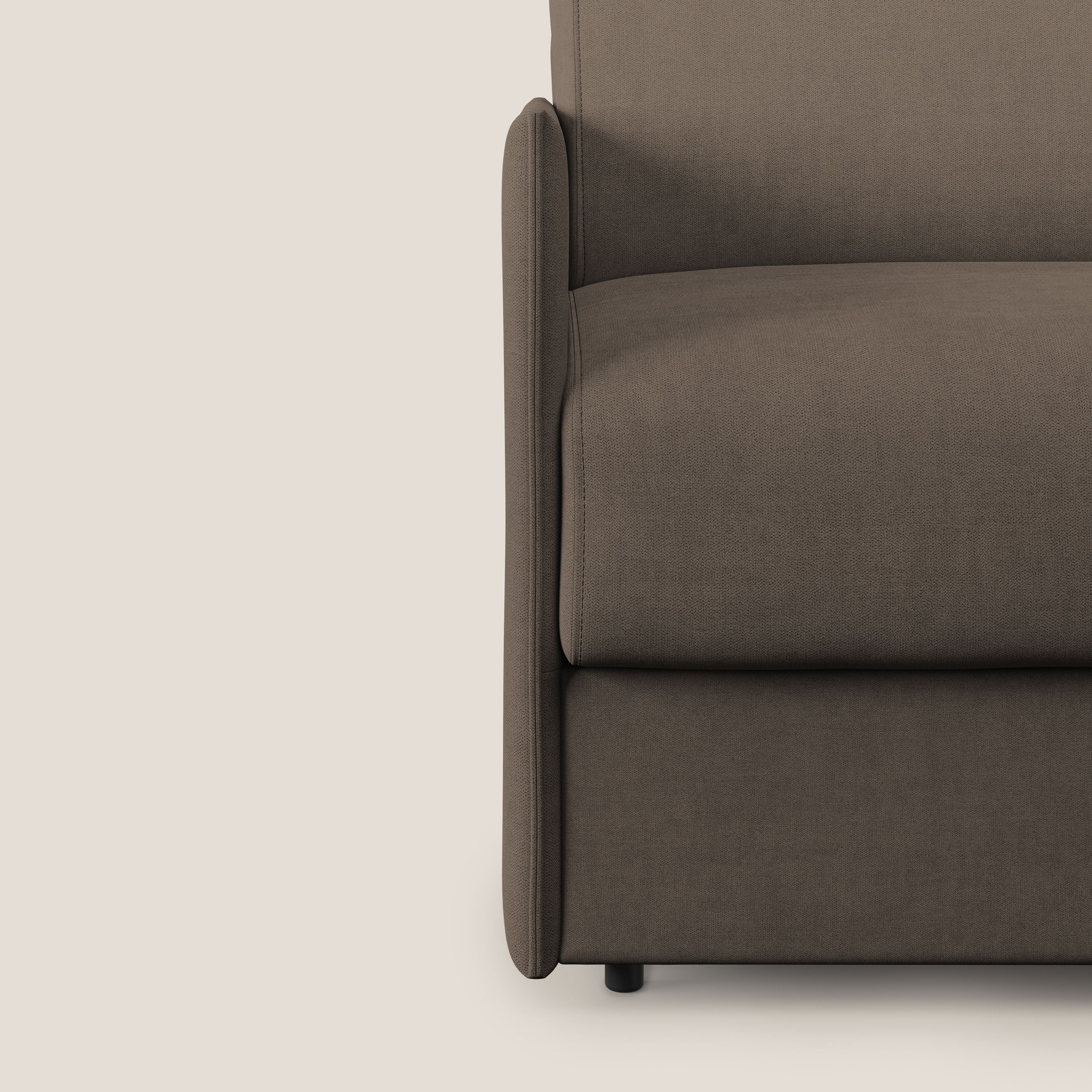 Evans poltrona letto in morbido tessuto impermeabile T02 marrone - divani.store