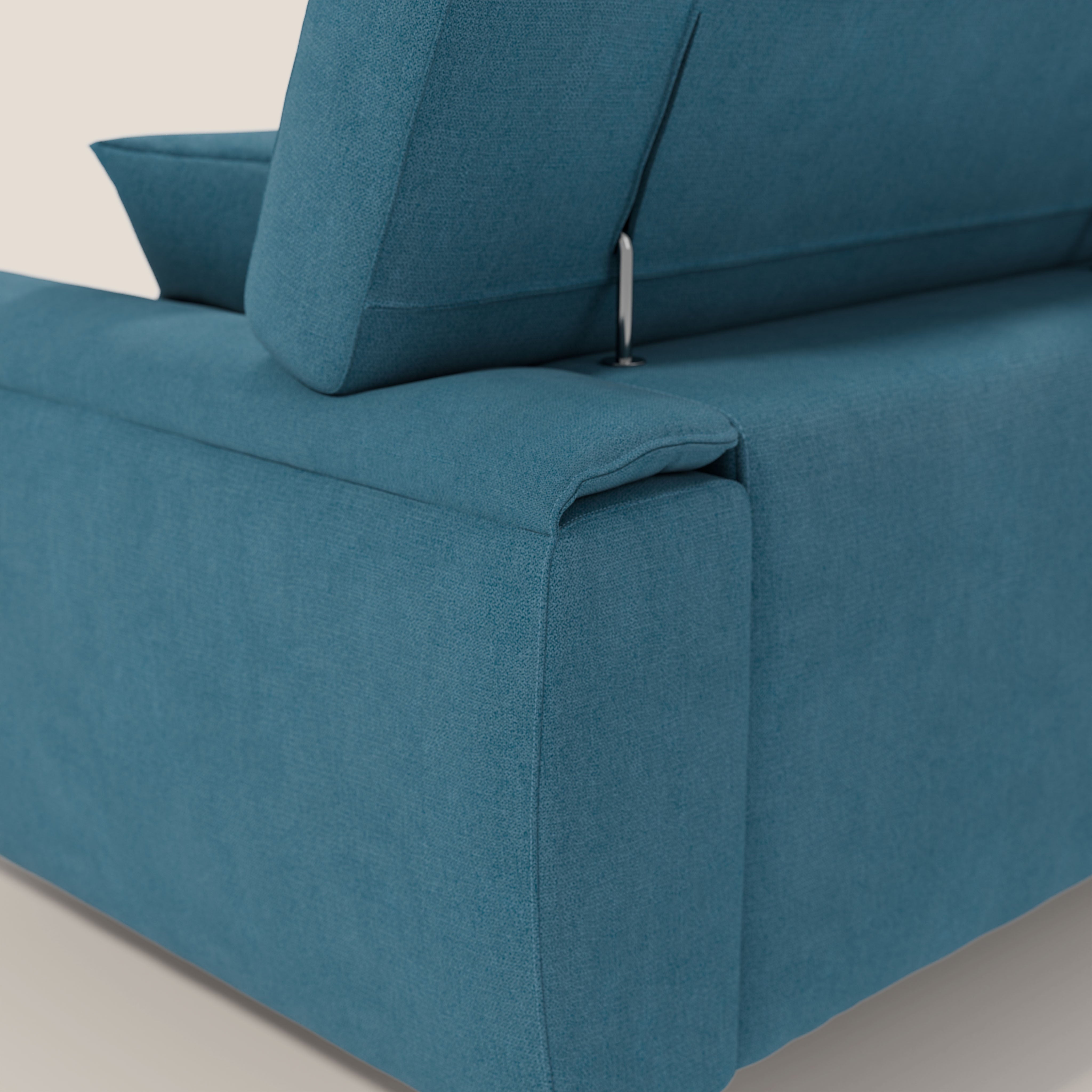 Caravaggio divano con 3 sedute allungabili indipendenti e poggiatesta reclinabili in tessuto impermeabile T02 azzurro - divani.store