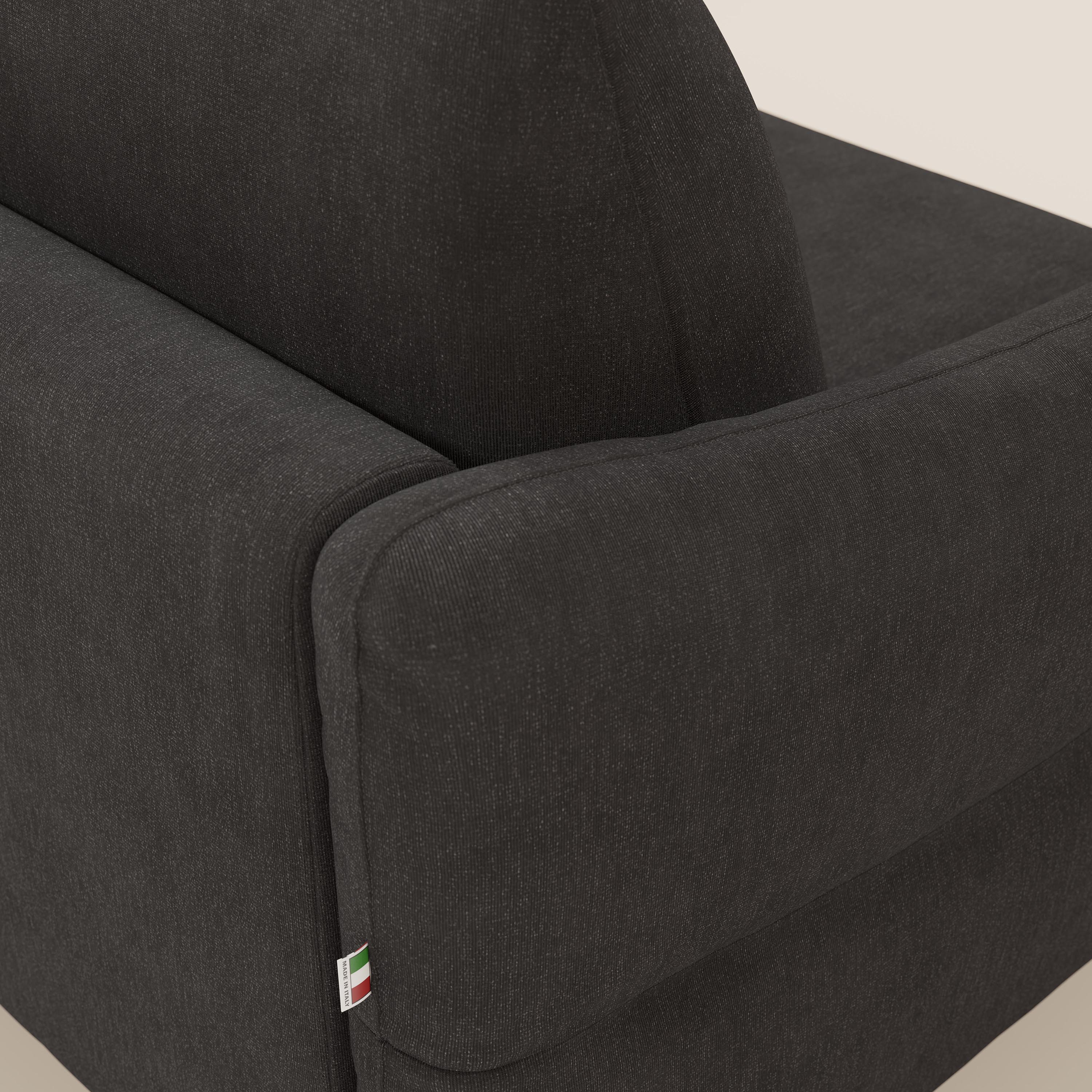 Dalia divano letto angolare con materasso alto 18 cm piedini alti e penisola contenitore in tessuto smacchiabile T17 - divani.store