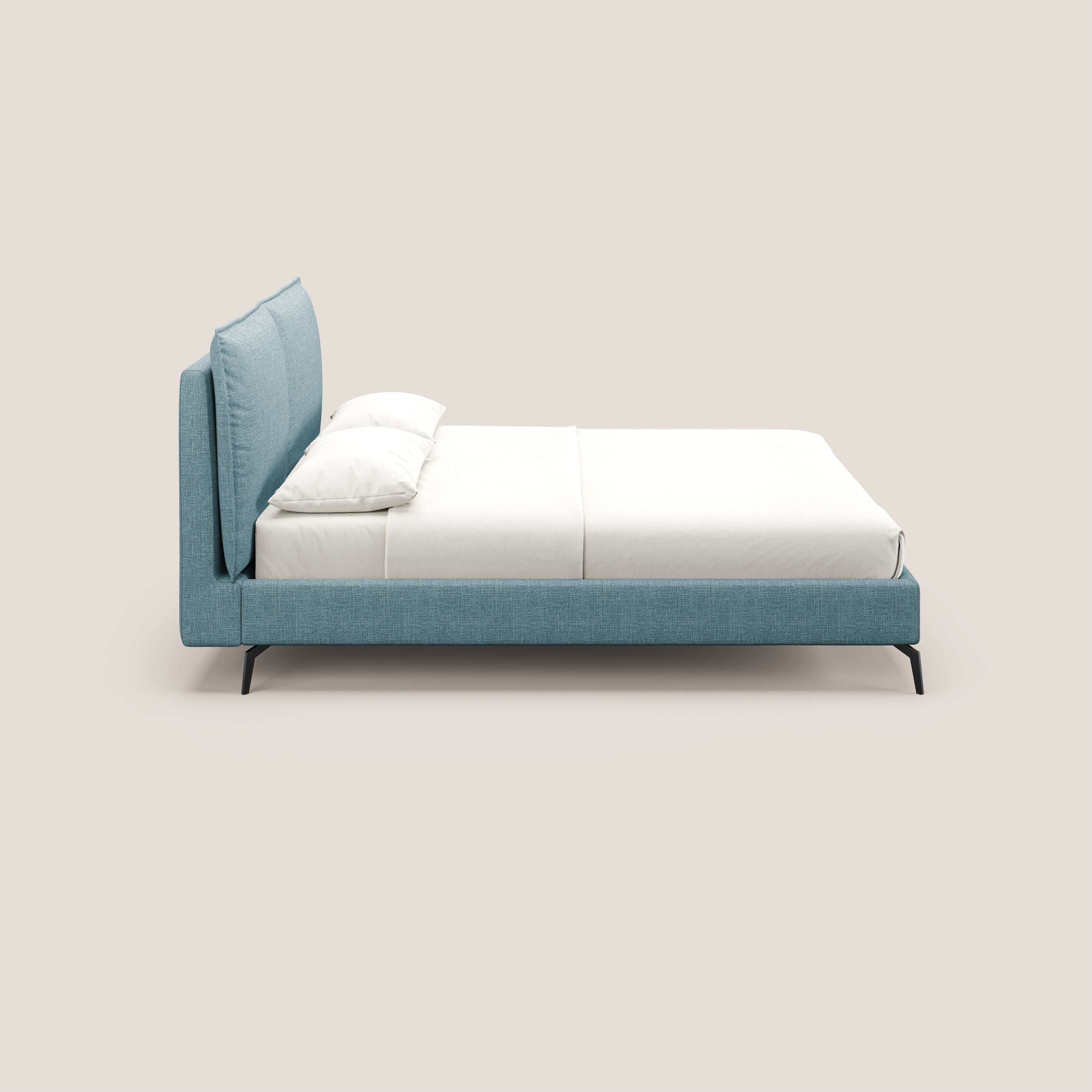 Cloe letto imbottito con piedi in metallo sfoderabile in tessuto fiammato impermeabile T06 azzurro - divani.store