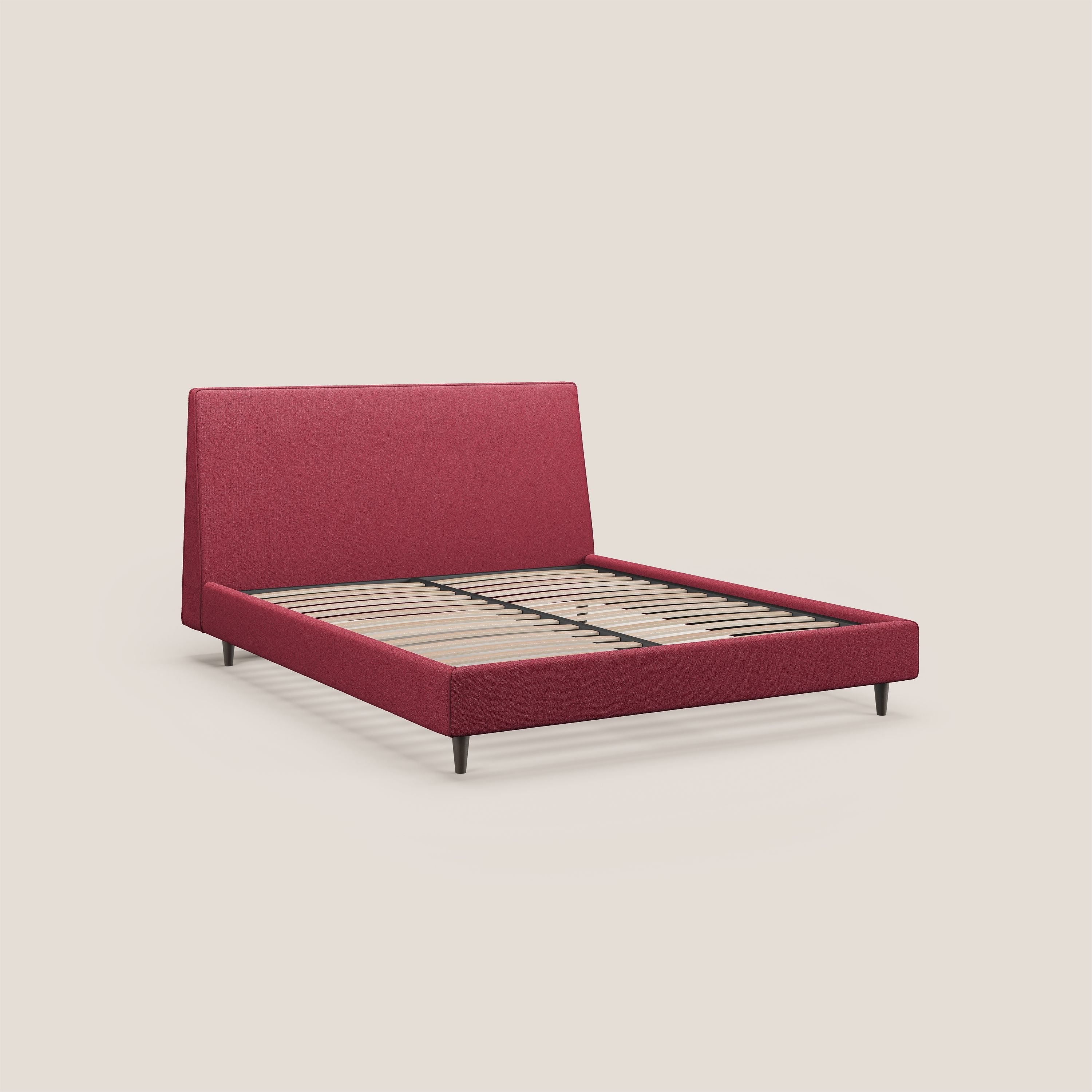 Dorotea letto imbottito con piedi in legno in morbido bouclé impermeabile T07 rosso - divani.store