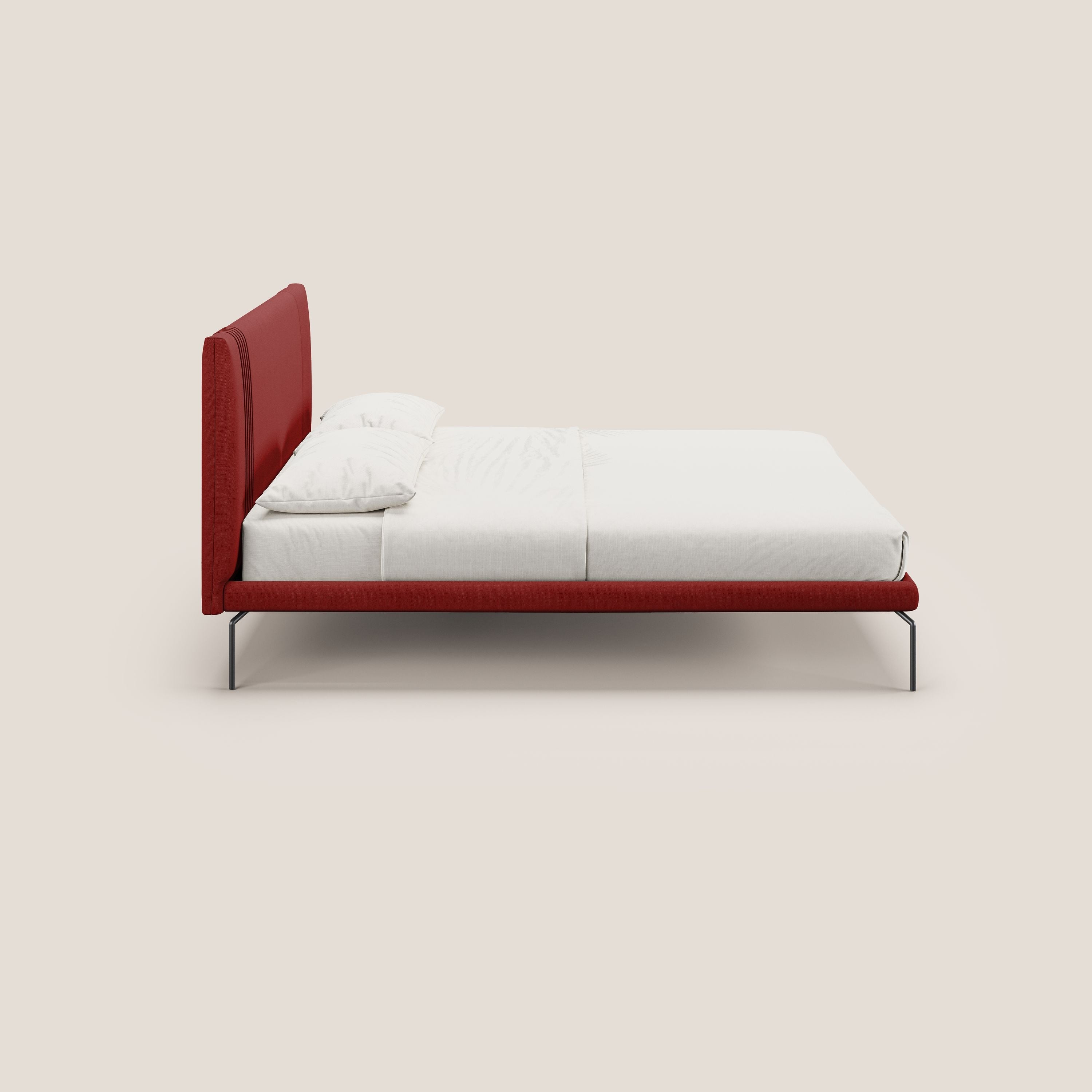 Finn letto imbottito con piedi alti in metallo in tessuto smacchiabile T05 rosso - divani.store