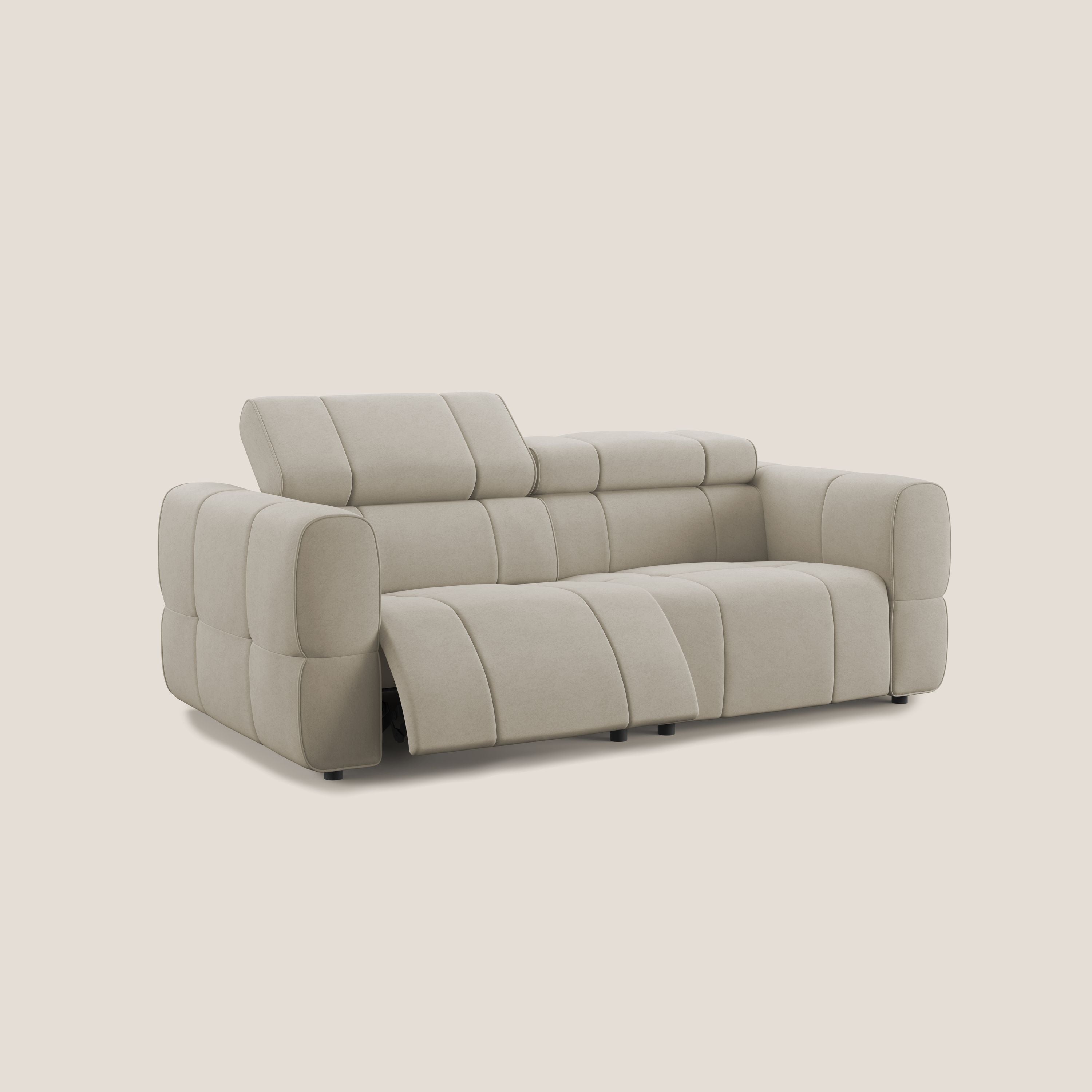Giotto Divano modulare con opzione relax elettrico in microfibra effetto velluto impermeabile T09 beige - divani.store