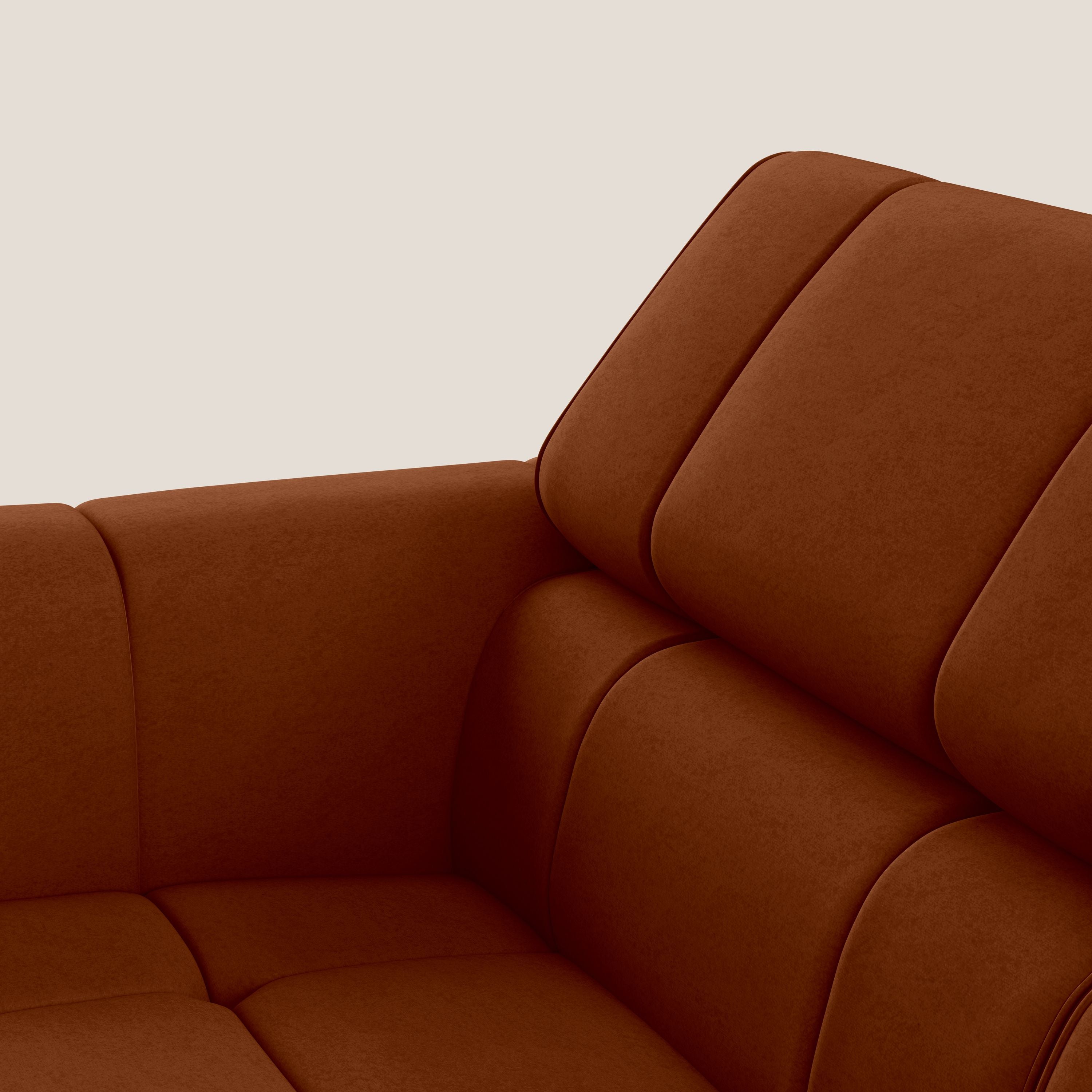 Giotto Divano modulare a 3 sedute con opzione relax elettrico in microfibra effetto velluto impermeabile T09 ruggine - divani.store
