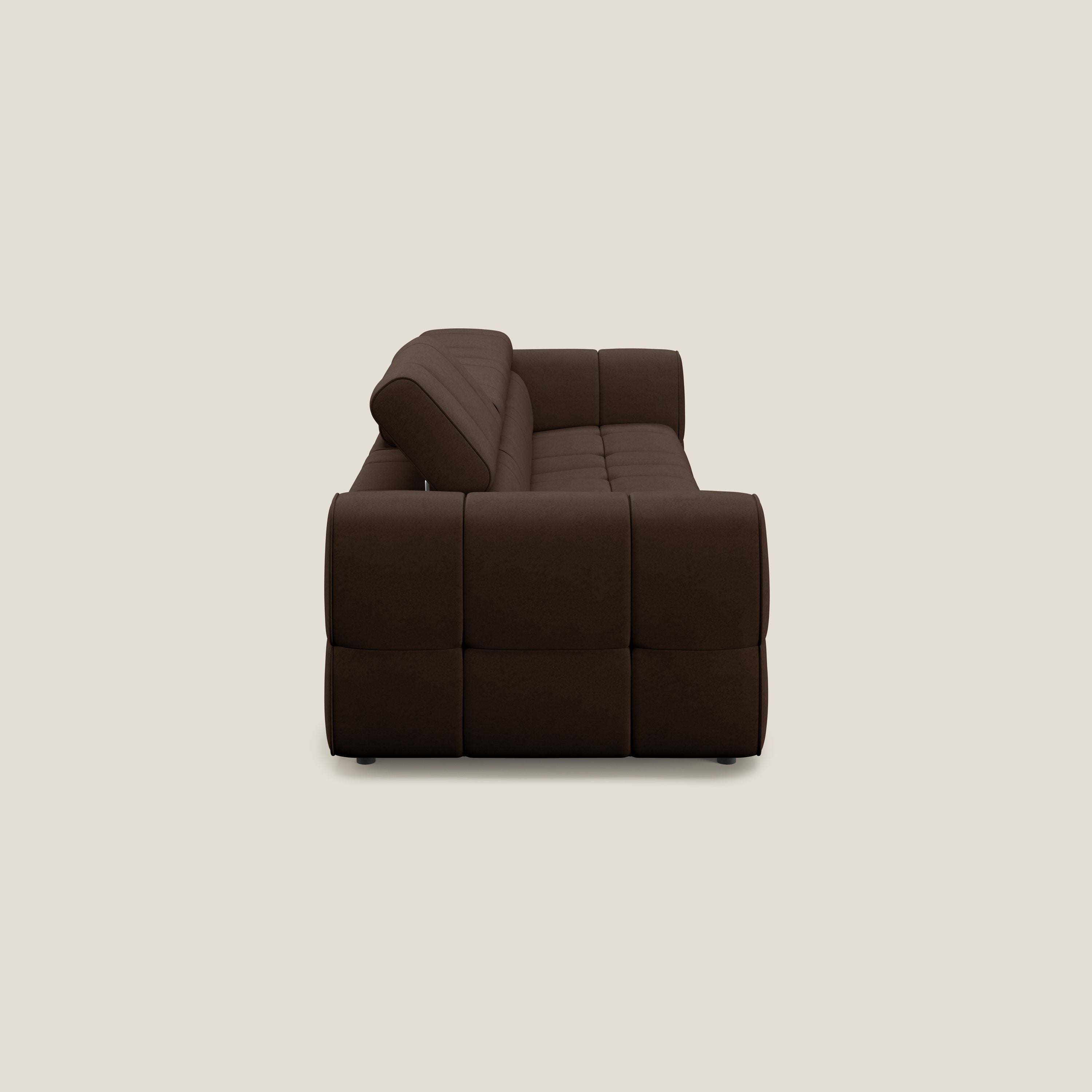Giotto Divano modulare a 3 sedute con opzione relax elettrico in microfibra effetto velluto impermeabile T09 marrone - divani.store