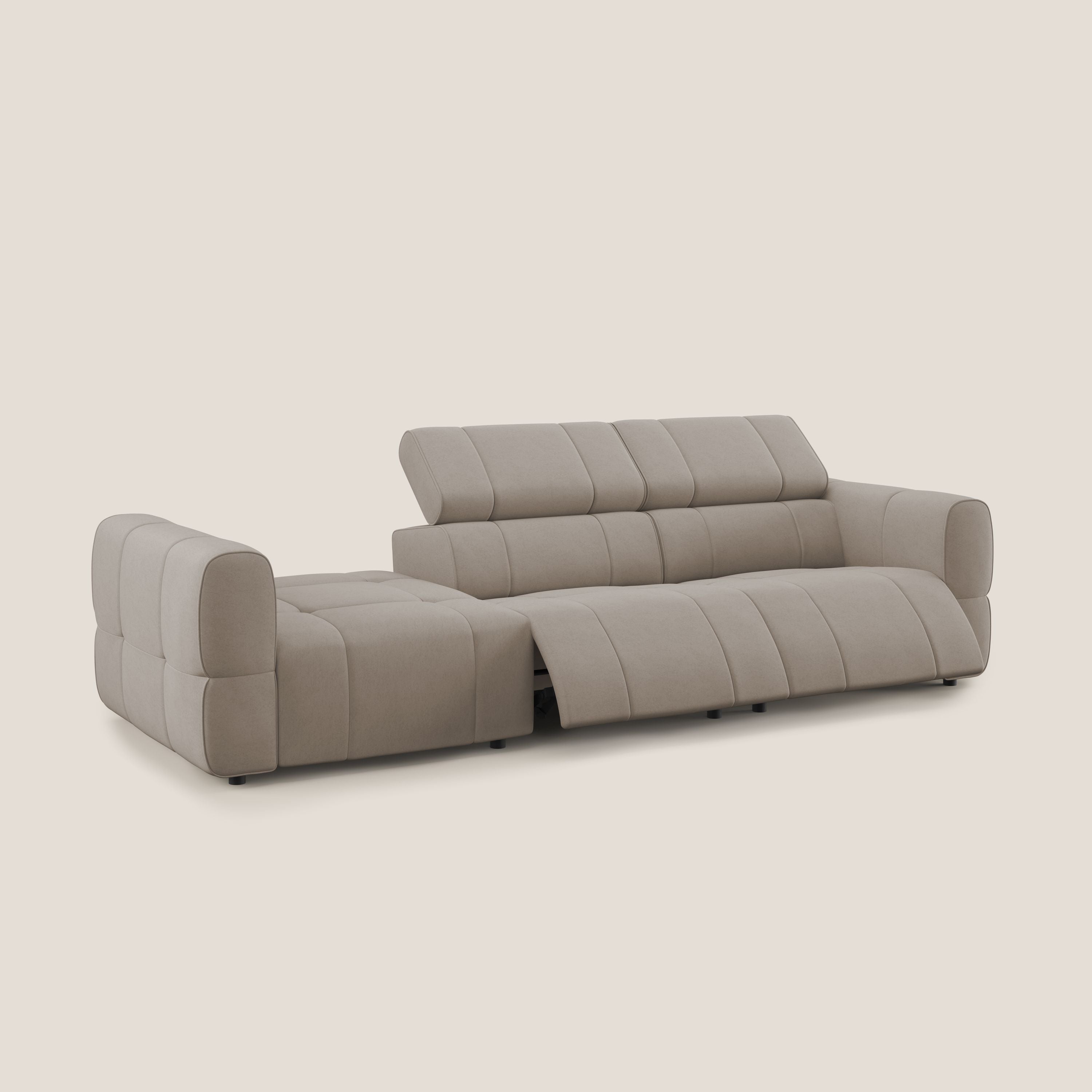 Giotto Divano con terminale e opzione relax elettrico in microfibra effetto velluto impermeabile T09 - divani.store