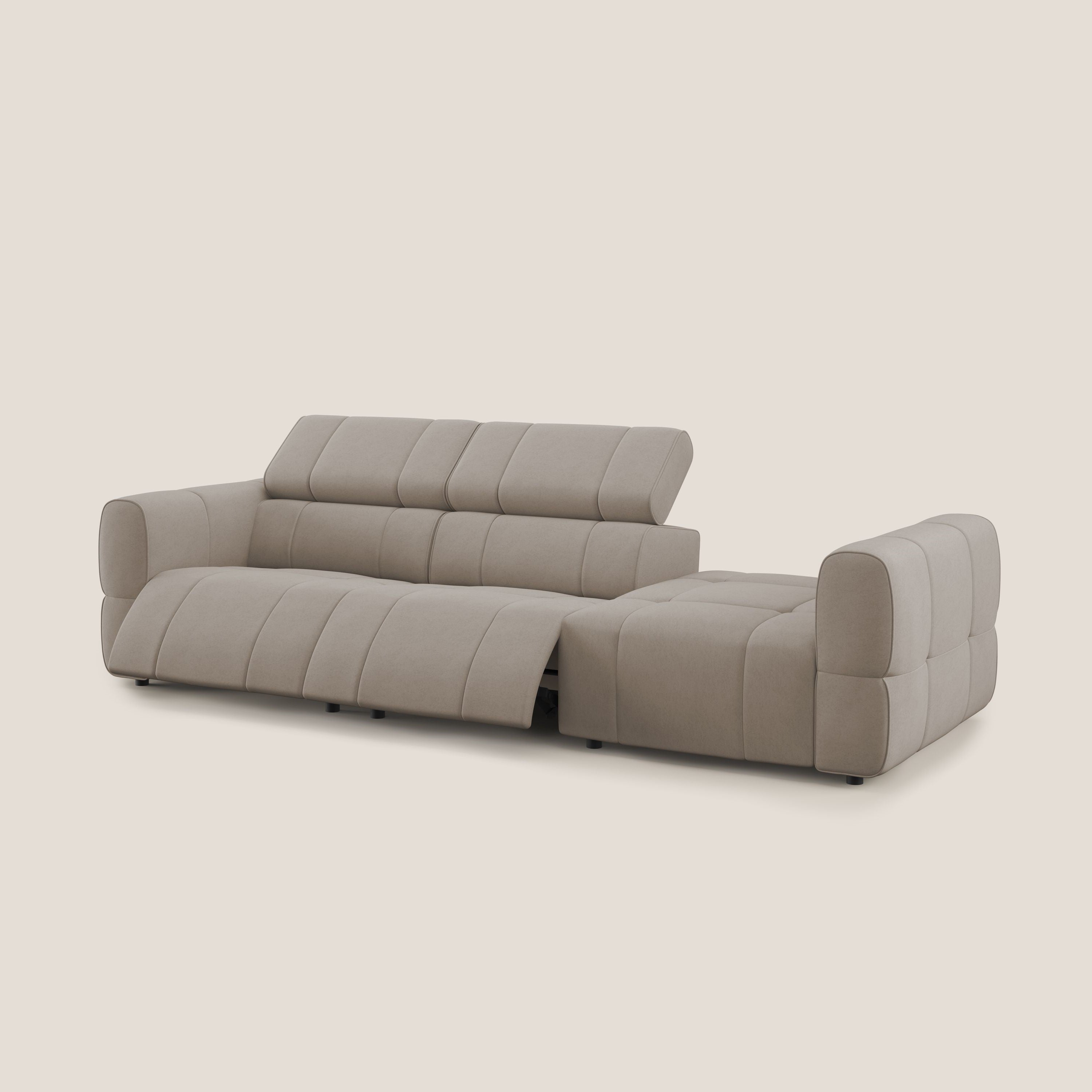 Giotto Divano con terminale e opzione relax elettrico in microfibra effetto velluto impermeabile T09 - divani.store