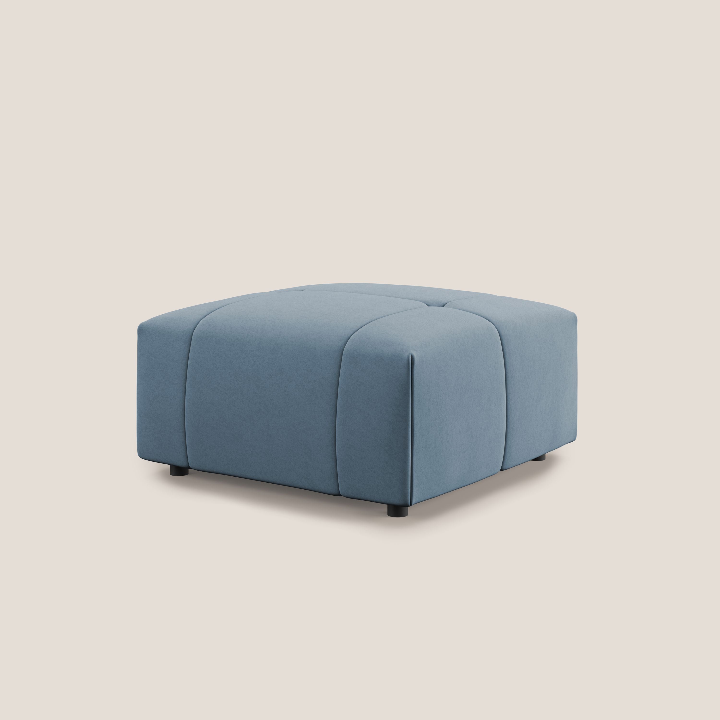 Giotto pouf in morbida microfibra effetto velluto impermeabile idrorepellente T09 carta da zucchero - divani.store