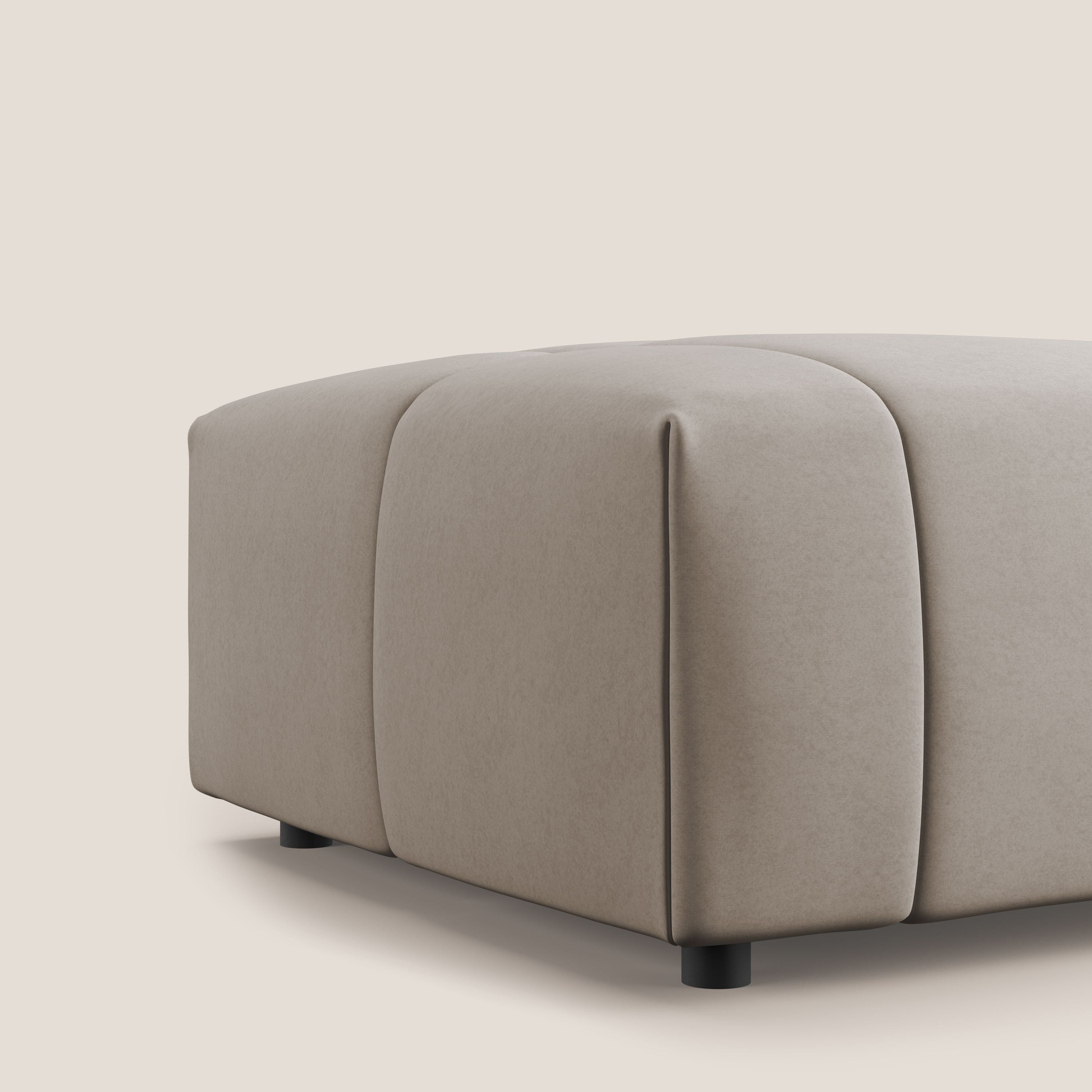 Giotto pouf in morbida microfibra effetto velluto impermeabile idrorepellente T09 tortora - divani.store