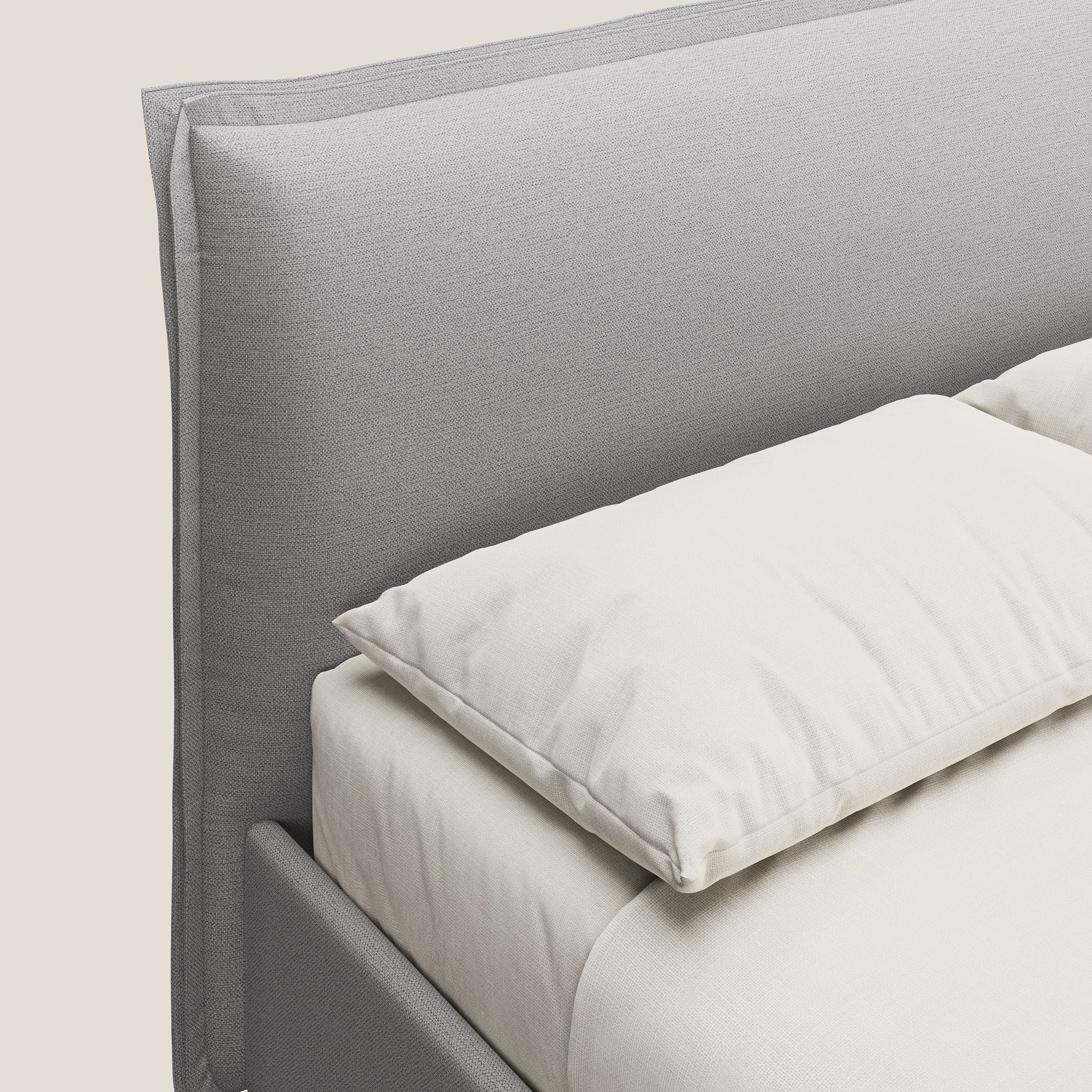 Hans lit rembourré avec coffre au style minimaliste en tissu imperméable T19